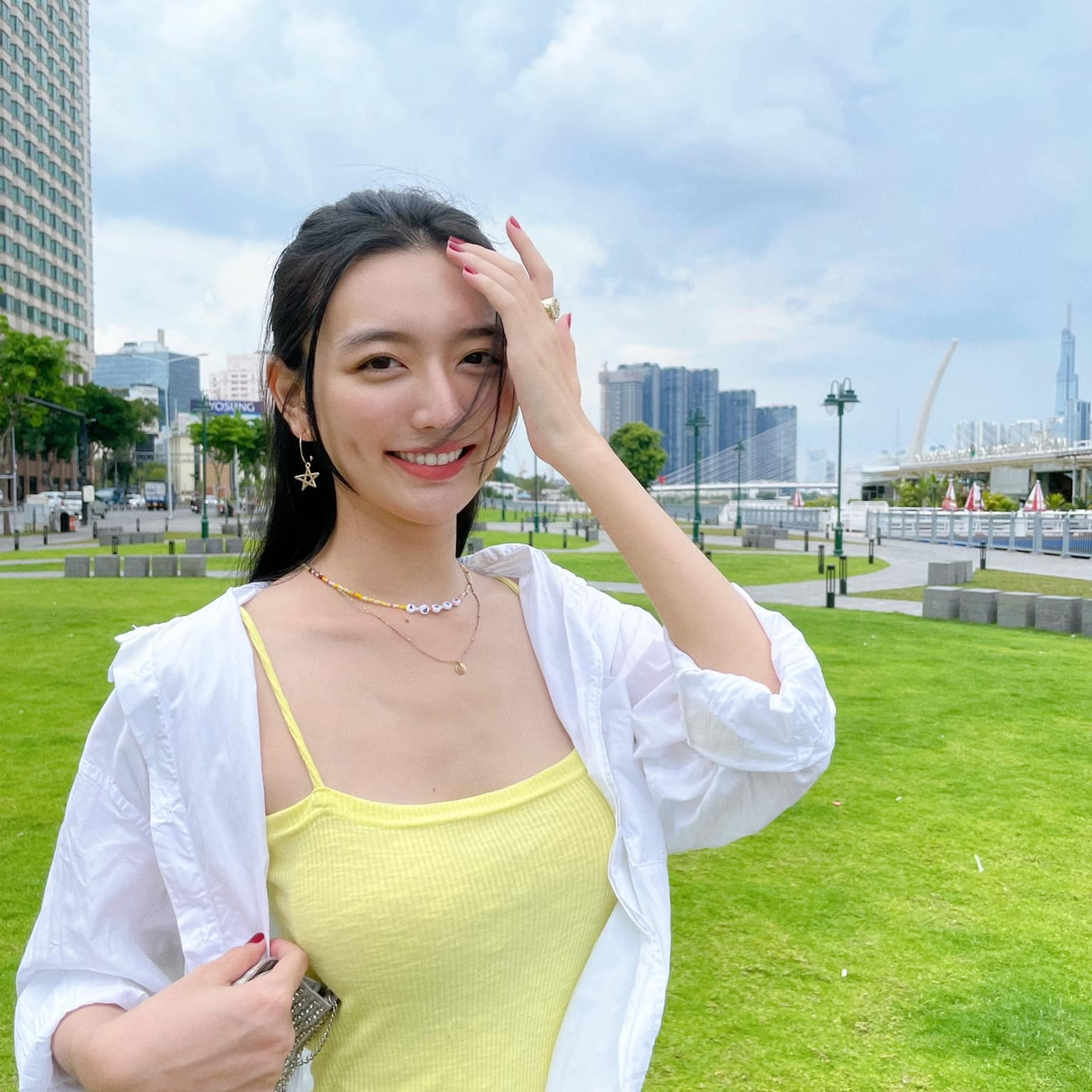 Lương Hồng Xuân Mai: Mỹ nhân hot vừa bỏ thi Hoa hậu là cháu nội của nhà bác học lừng danh episode artwork