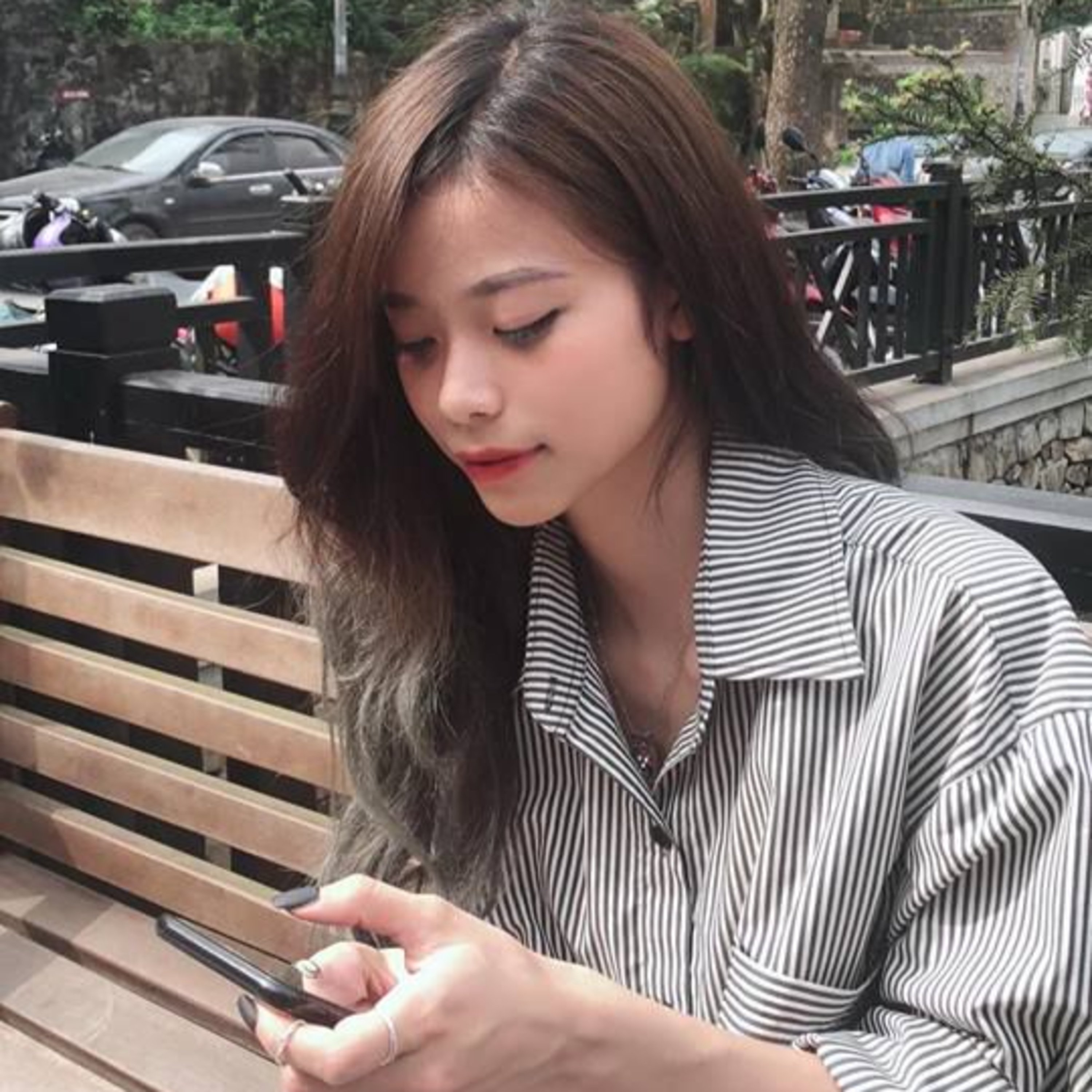 Diệp Anh - "Bạn gái" MisThy là ai mà khiến cư dân mạng khó chịu đến vậy? episode artwork