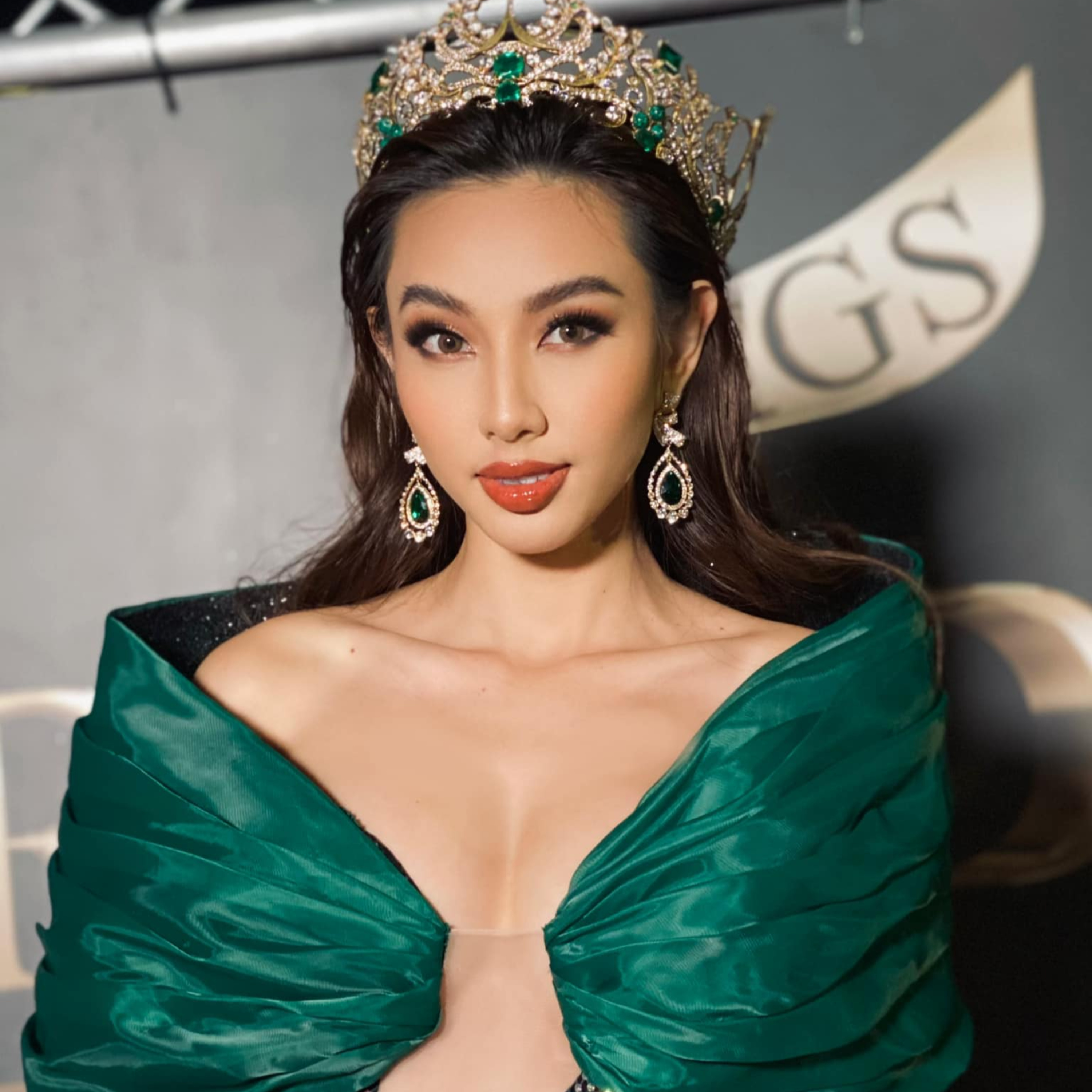 Thùy Tiên bị Quang Linh Vlog dứt tình sau tuyên bố “xem là bạn”, hành động cực phũ đã nói lên tất cả episode artwork