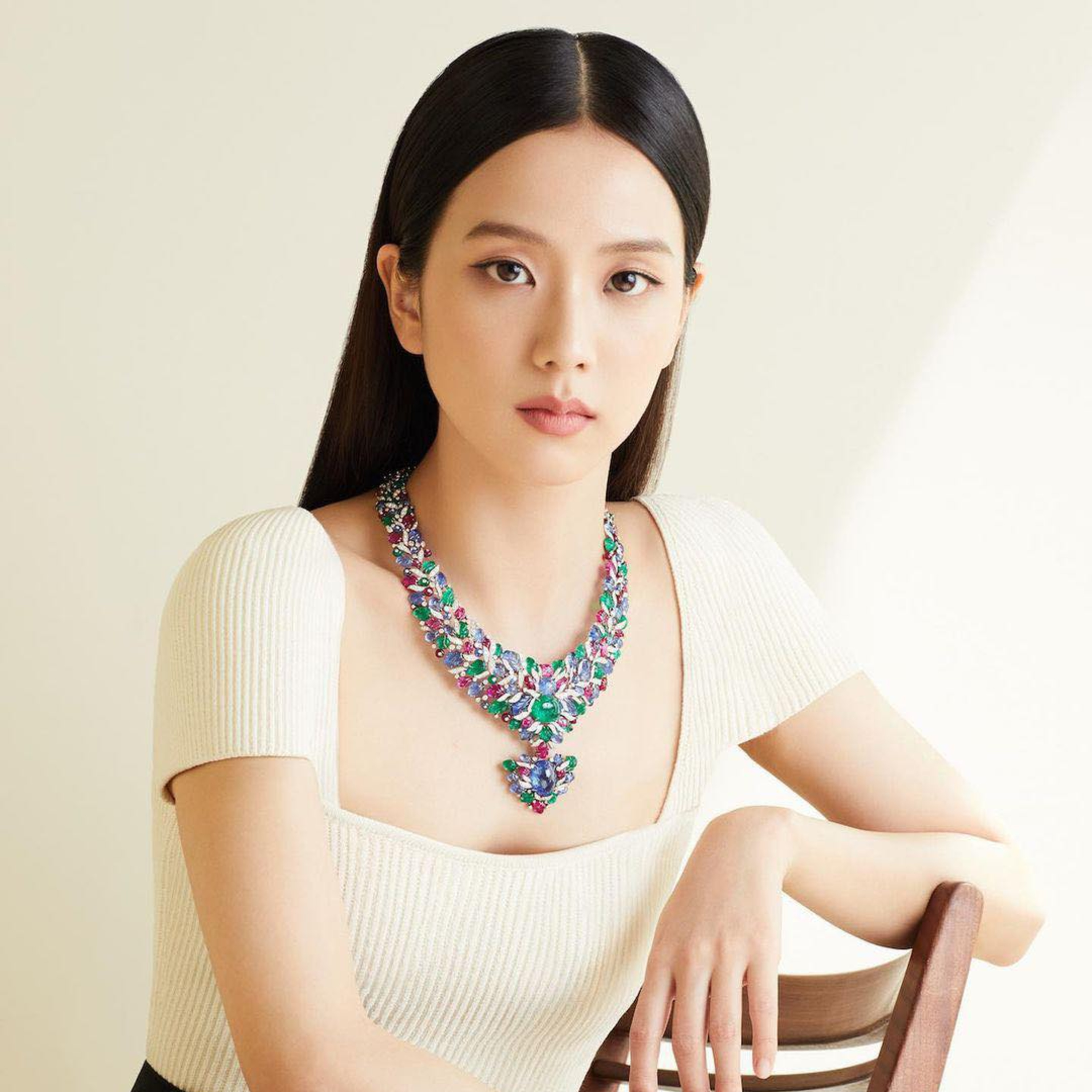 Jisoo (BLACKPINK) có tiếp tục bị YG "ghẻ lạnh" trong lần comeback sắp tới? episode artwork