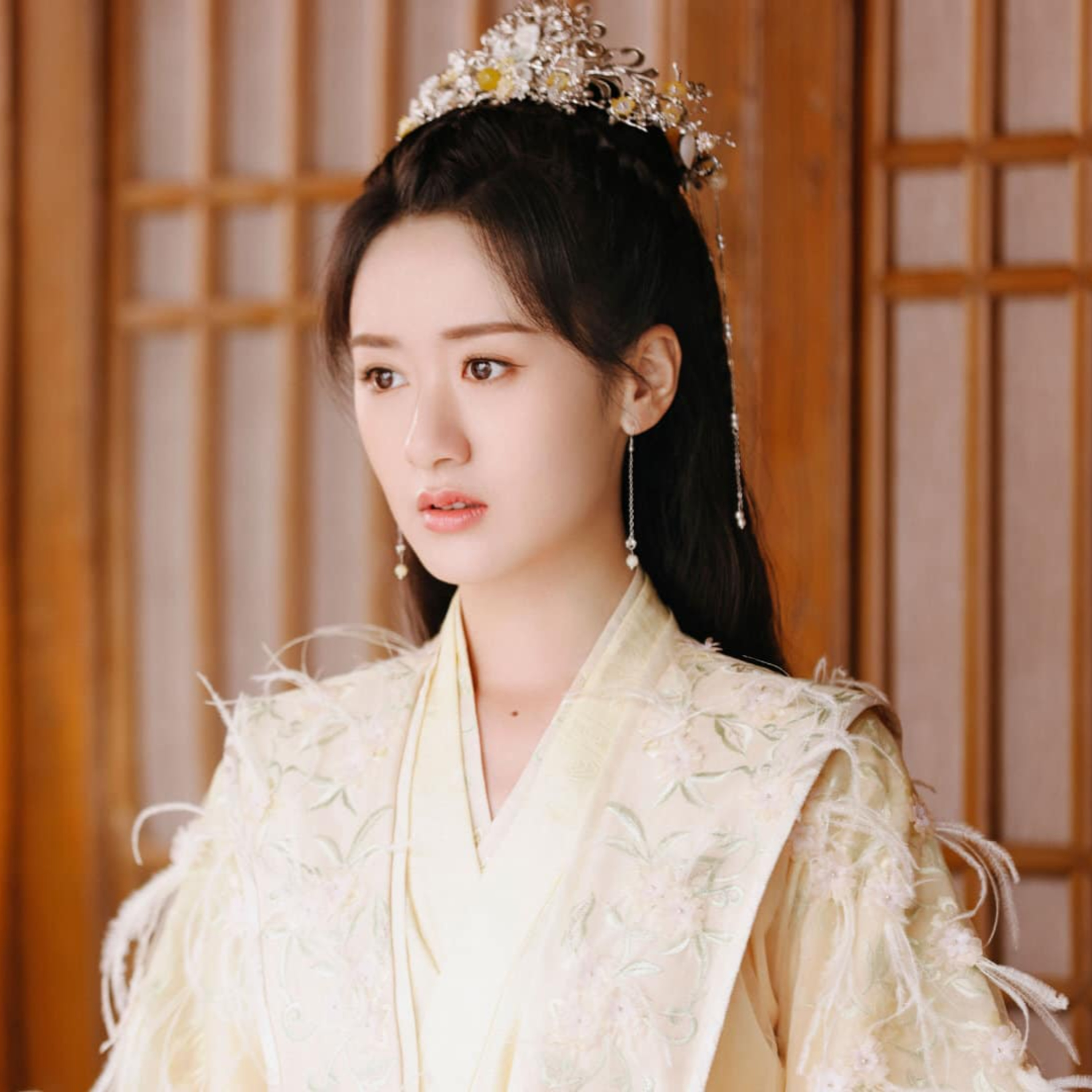 Viên Băng Nghiên tái xuất sau bê bối trốn thuế, thần sắc tụt dốc không phanh?	 episode artwork