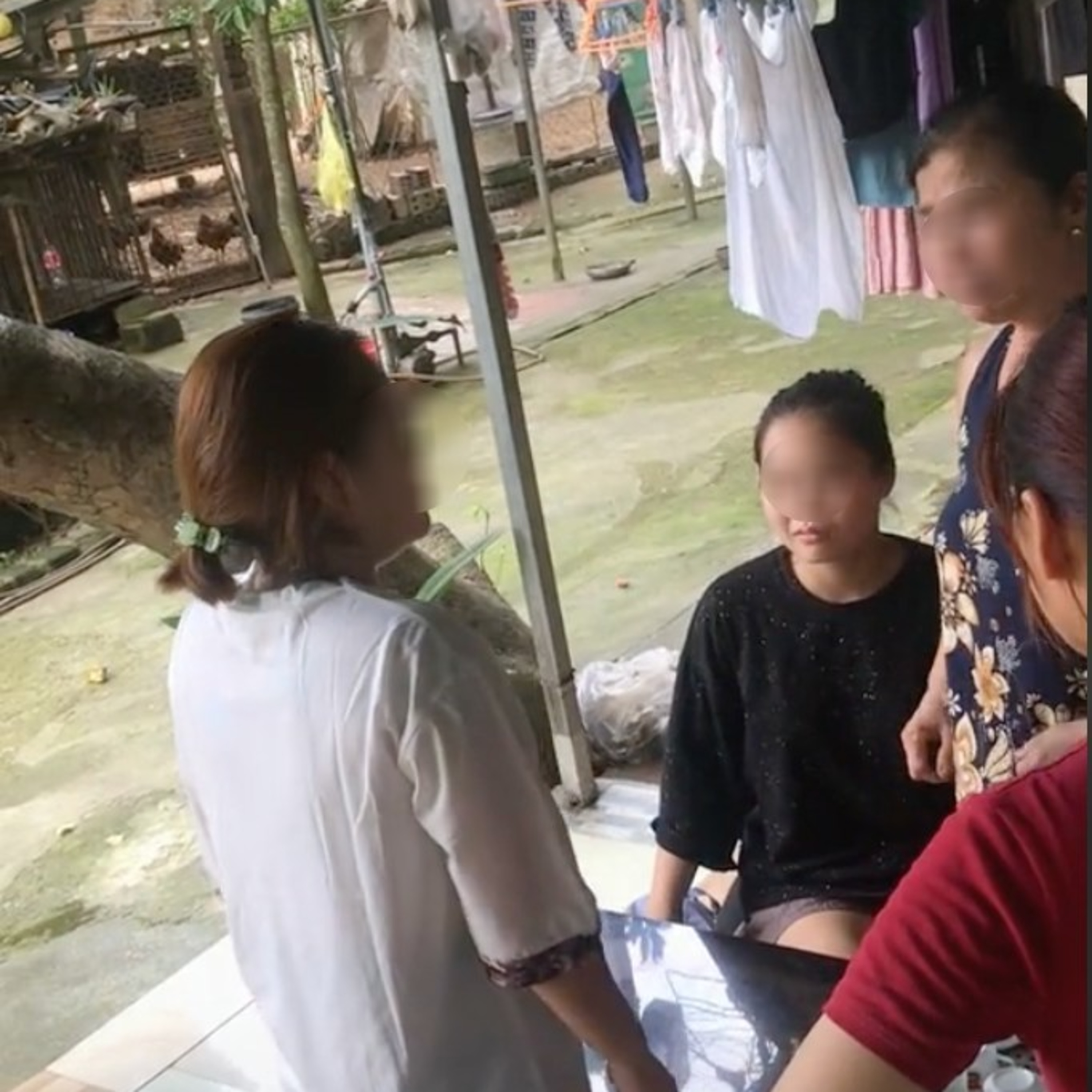 Vợ vừa sinh, chồng vội dẫn "tiểu tam" bầu 4 tháng về sống chung khiến CĐM phẫn nộ episode artwork