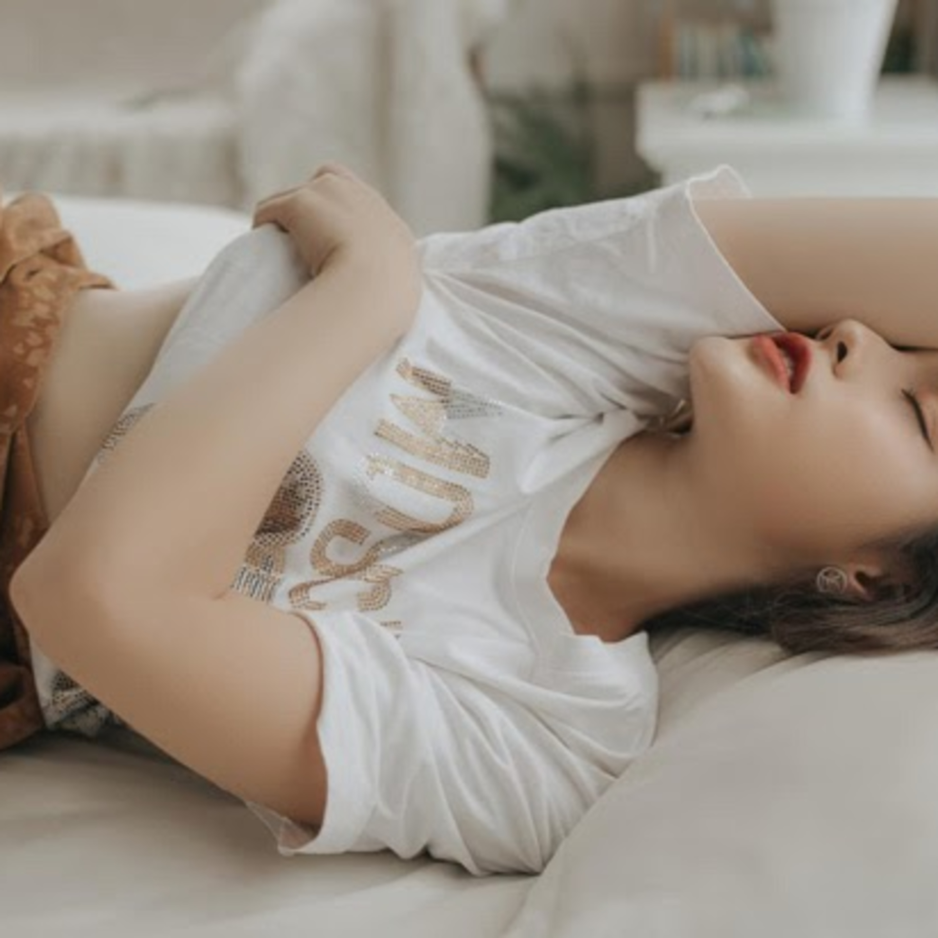 TÔI LÀ NGỰ MIÊU
