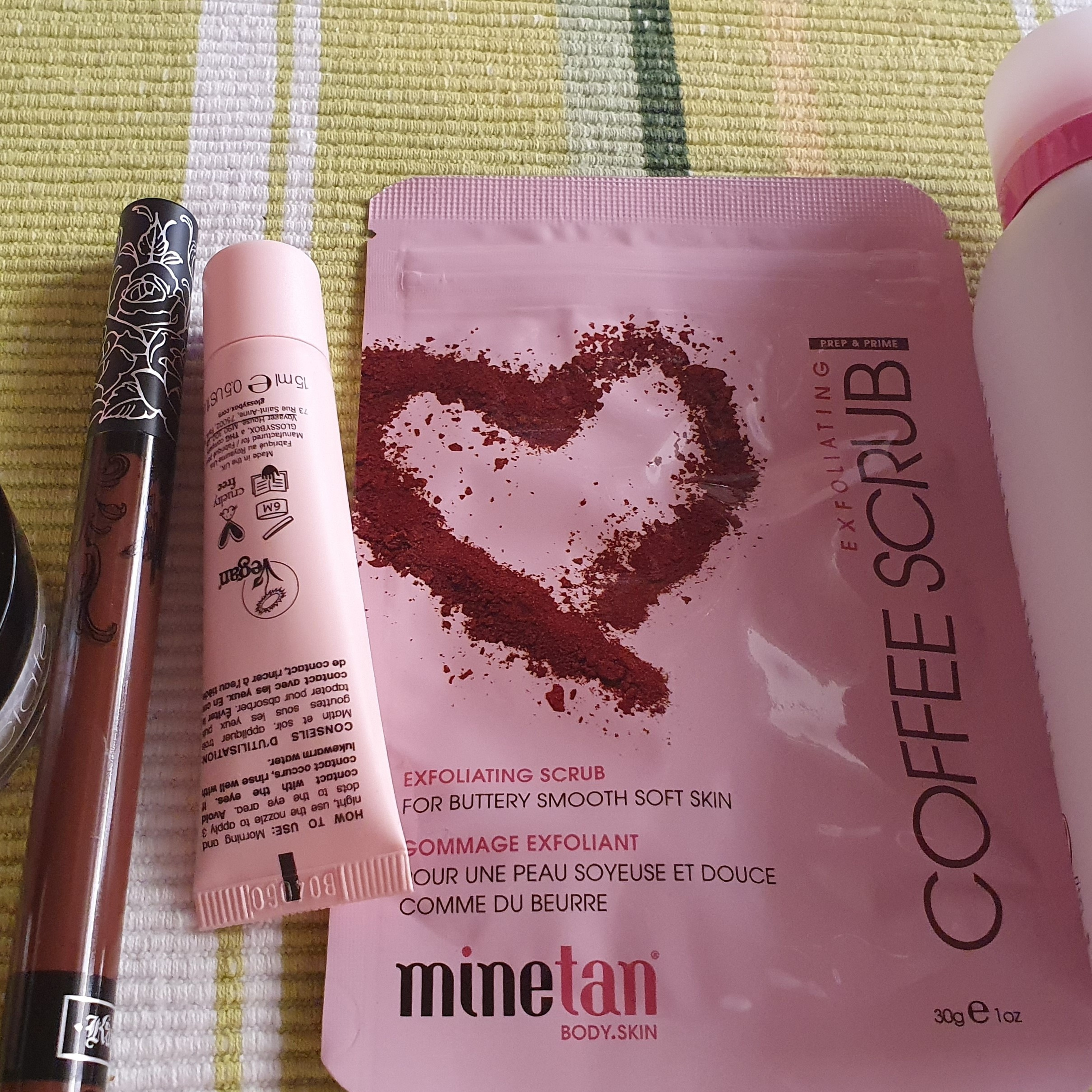 Keks & Lippenstift