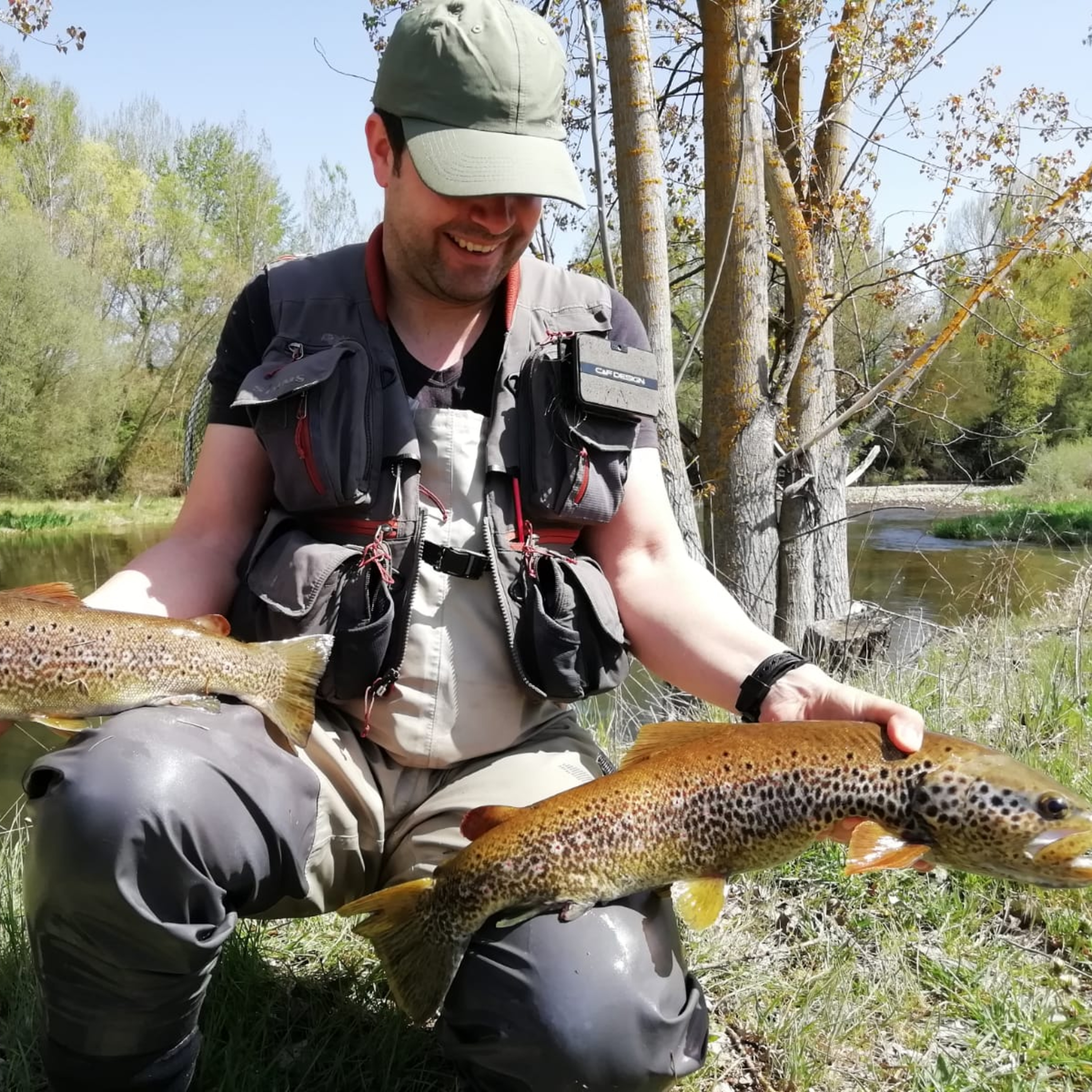 RÍO DE LA VIDA – El Podcast de Pesca en Radio · Agua Dulce y Mar · Carpfishing, Mosca y Spinning