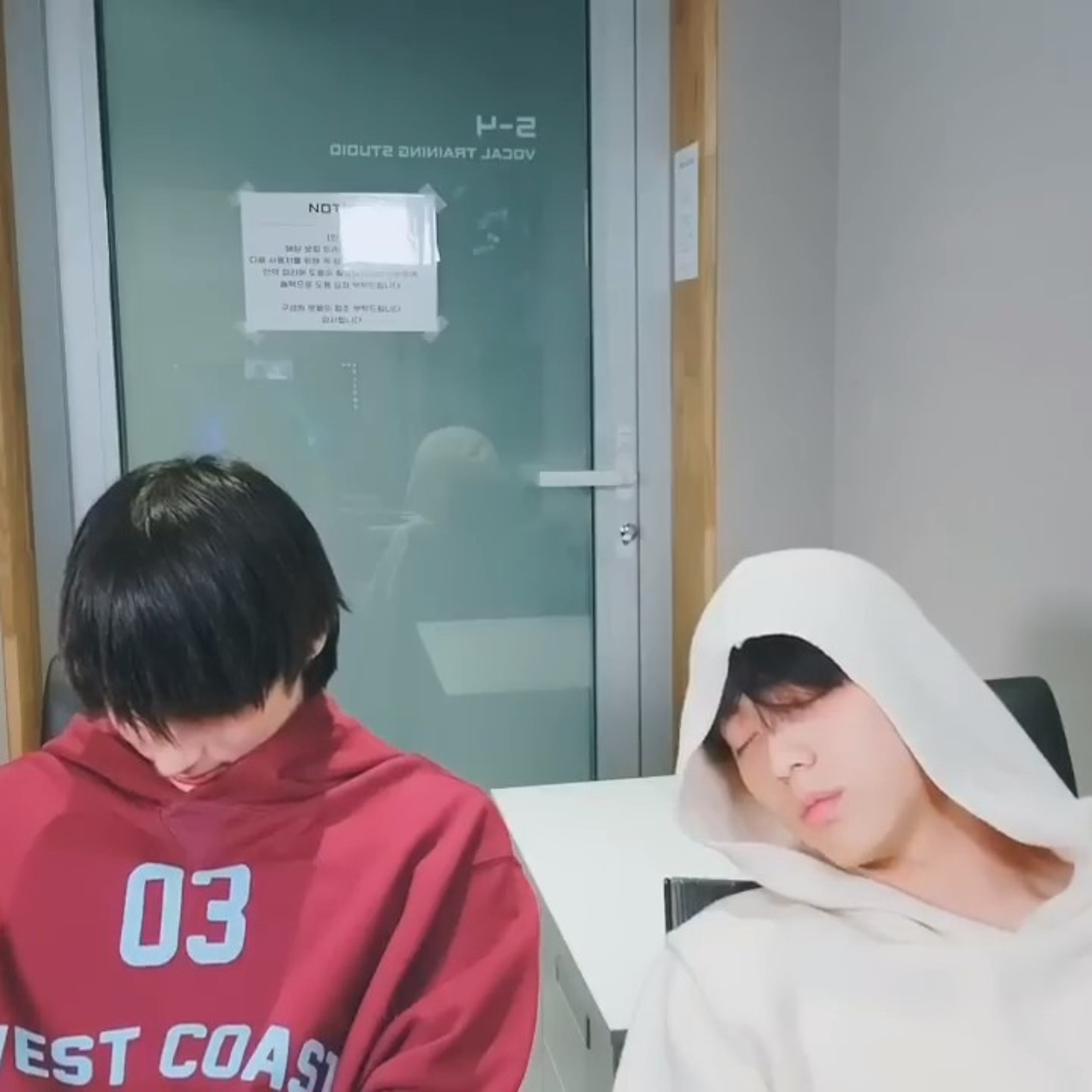 Sookai VLive 150622 episode artwork
