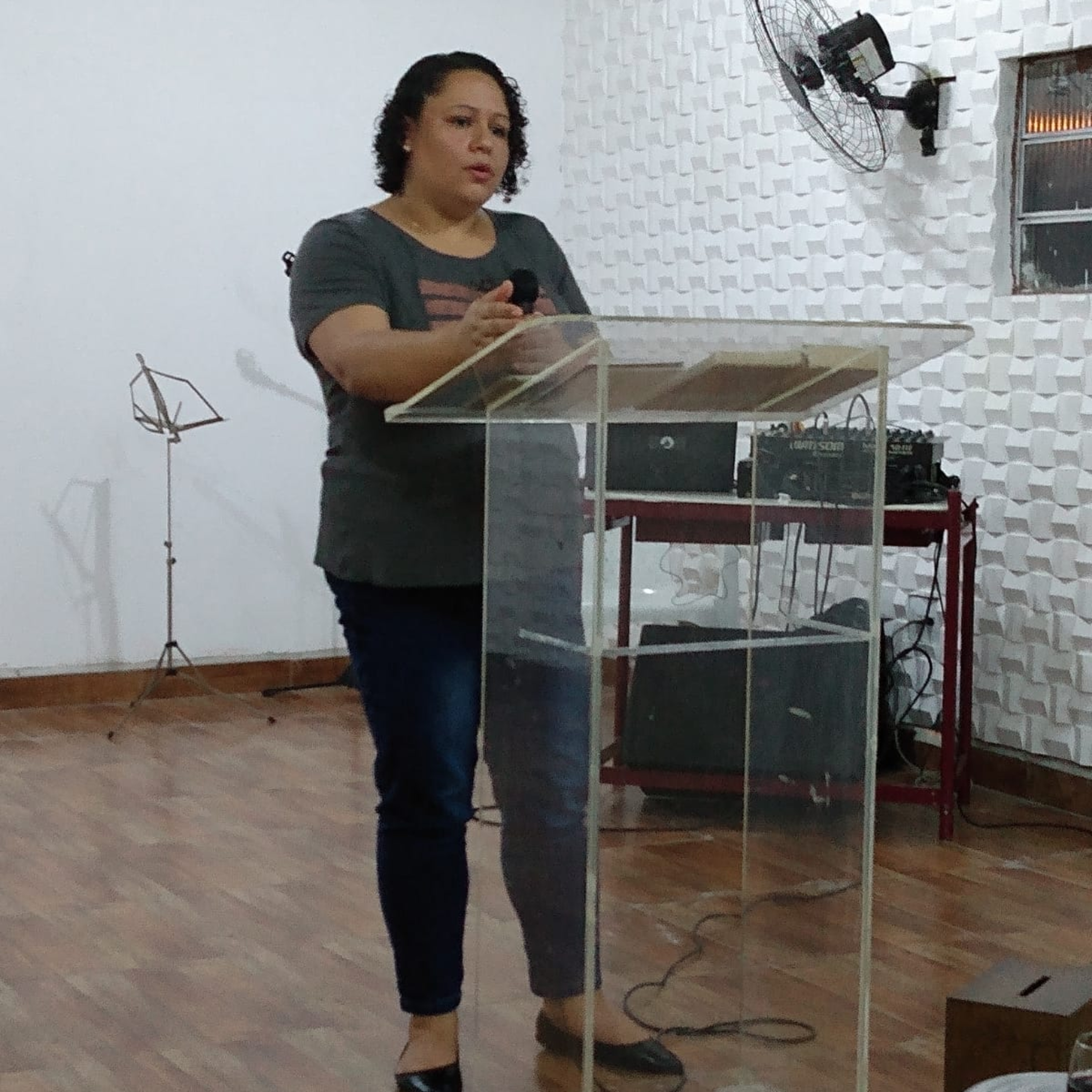 Igreja Chamas Do Avivamento