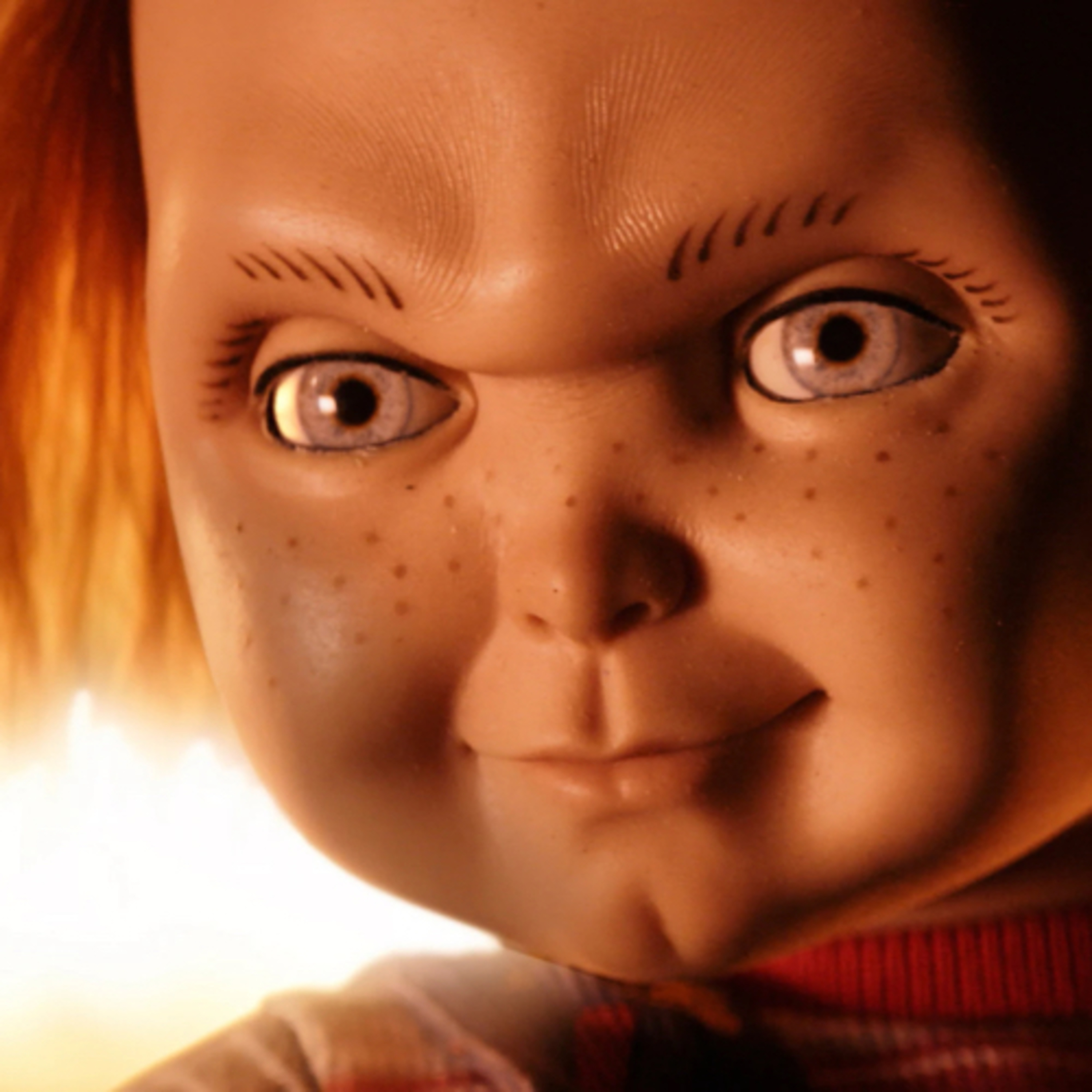 E6: CHUCKY-I LIKE TO BE HUGGED episode artwork