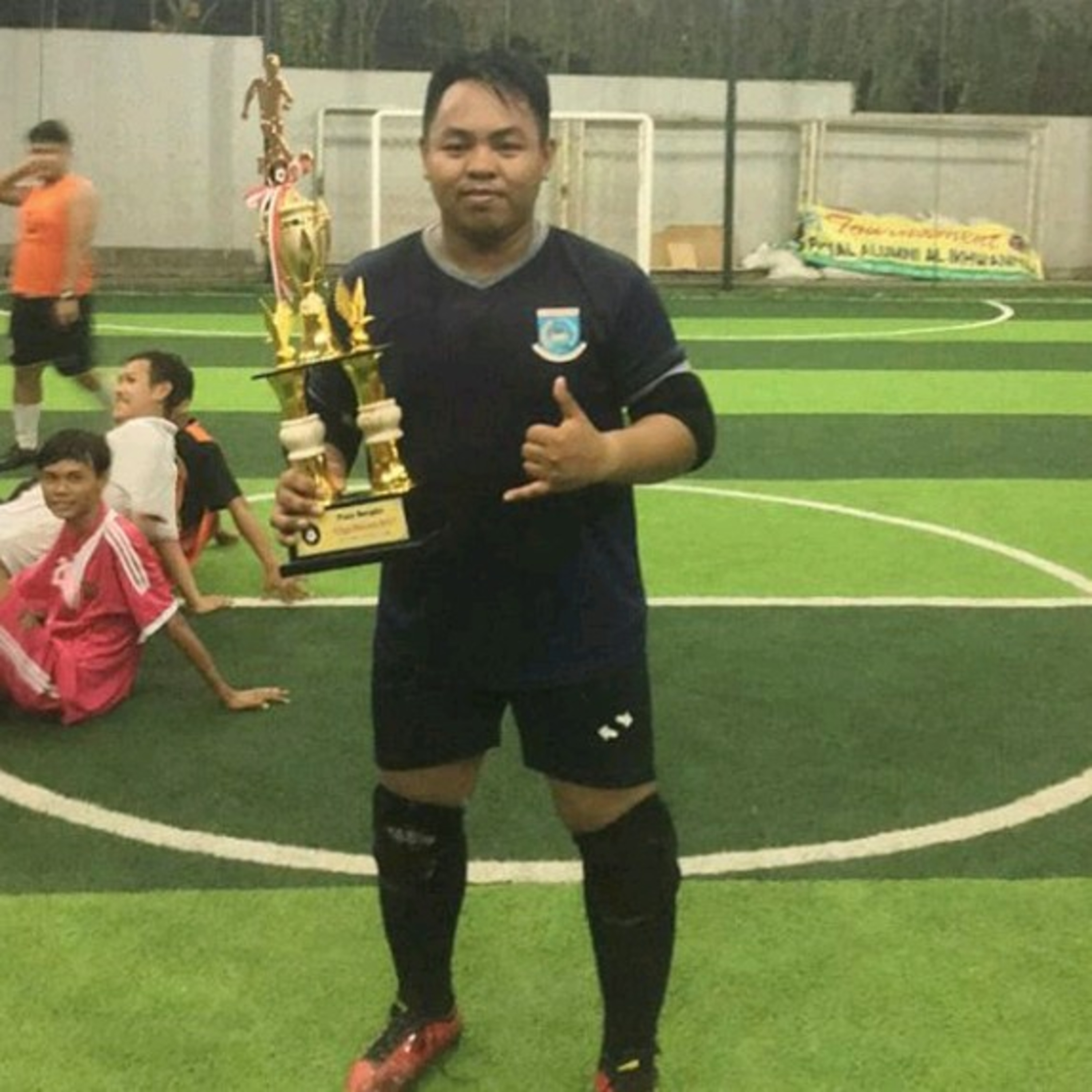 33. IKHLAS MENGHARAP KEBERKAHAN Ft Gunawan (Gunzack)