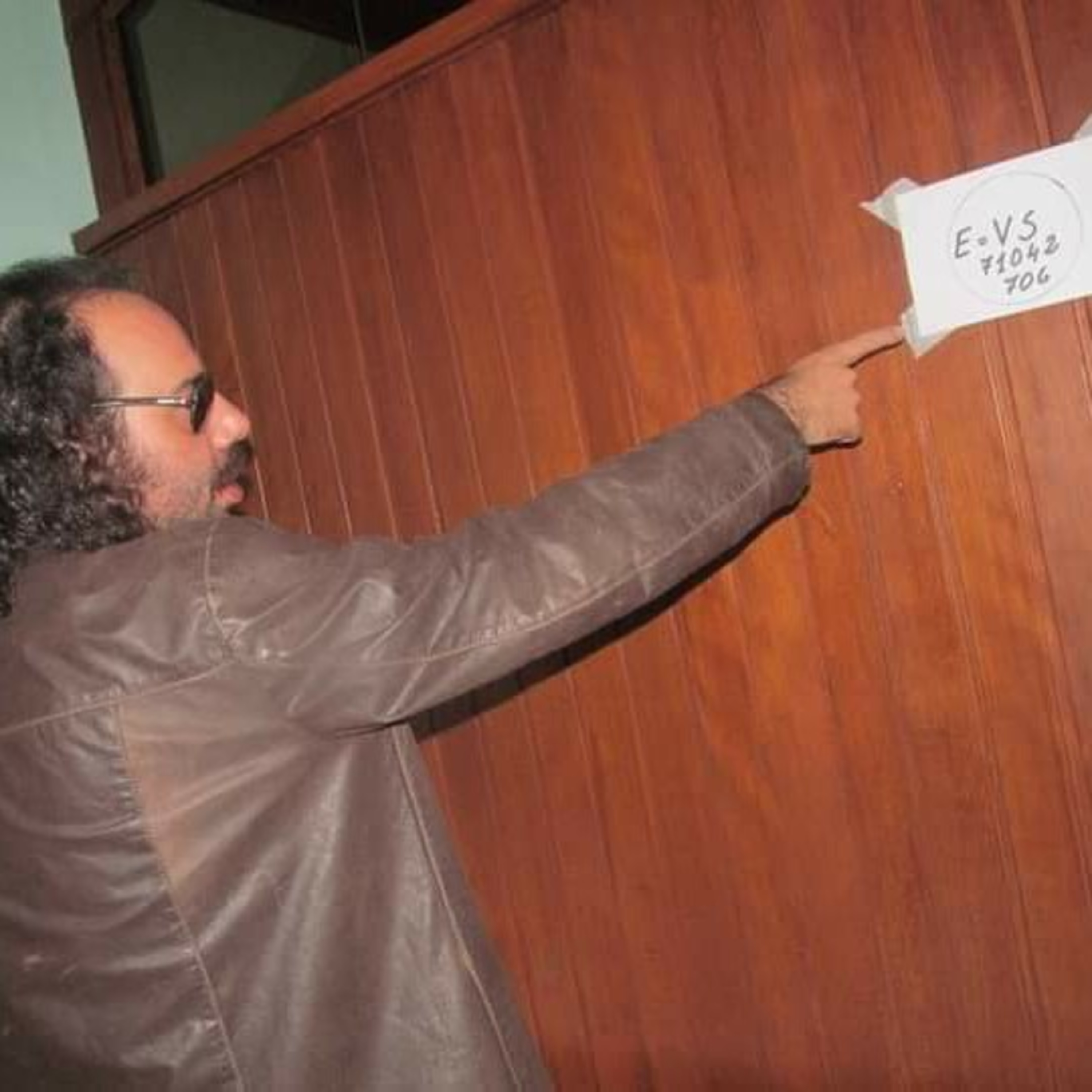 Programa Direito À Opinião: Eduardo Leite seja homem e pare de criminalizar os gaúchos. episode artwork