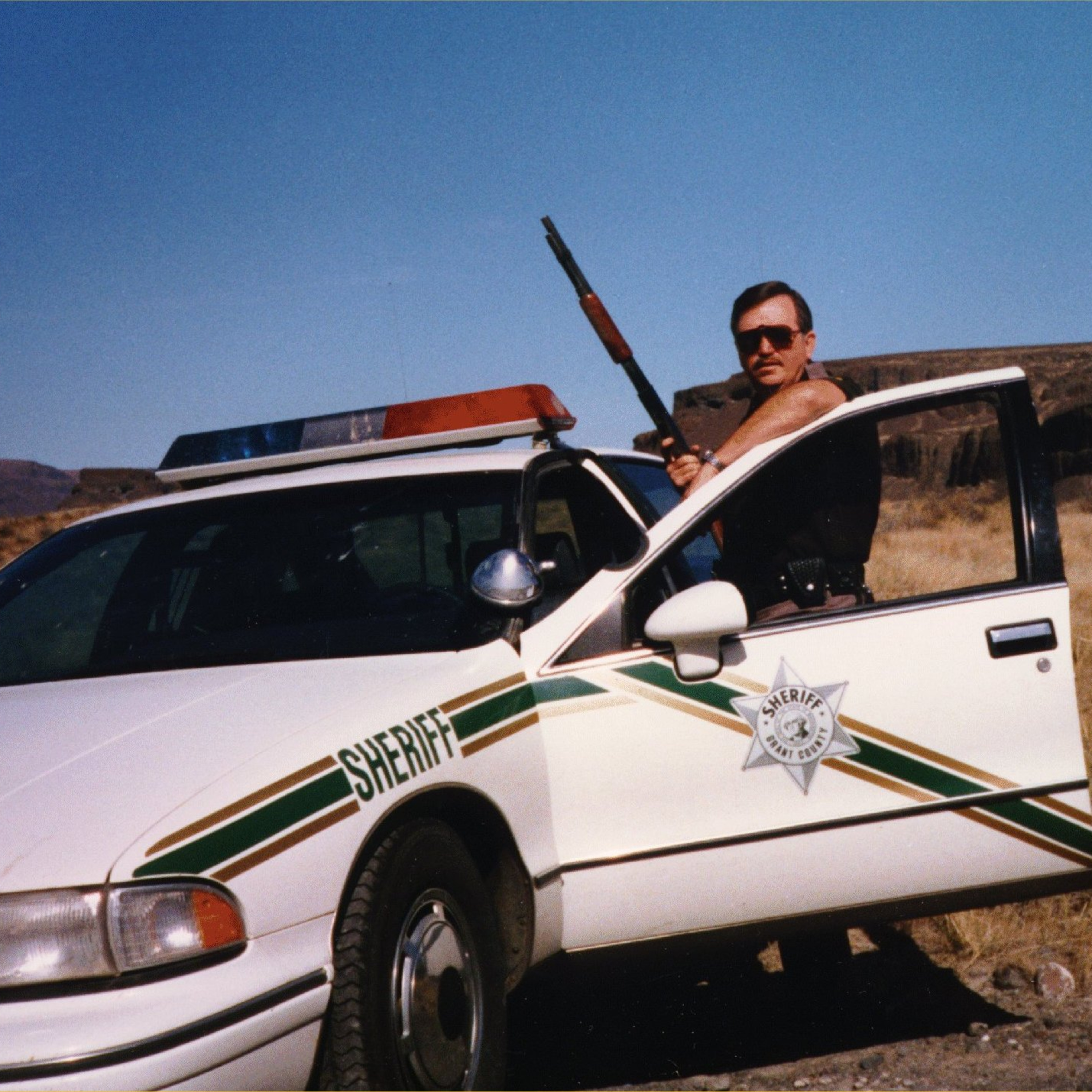 Scott talks to author William E. "Sarge" McClintock episode artwork