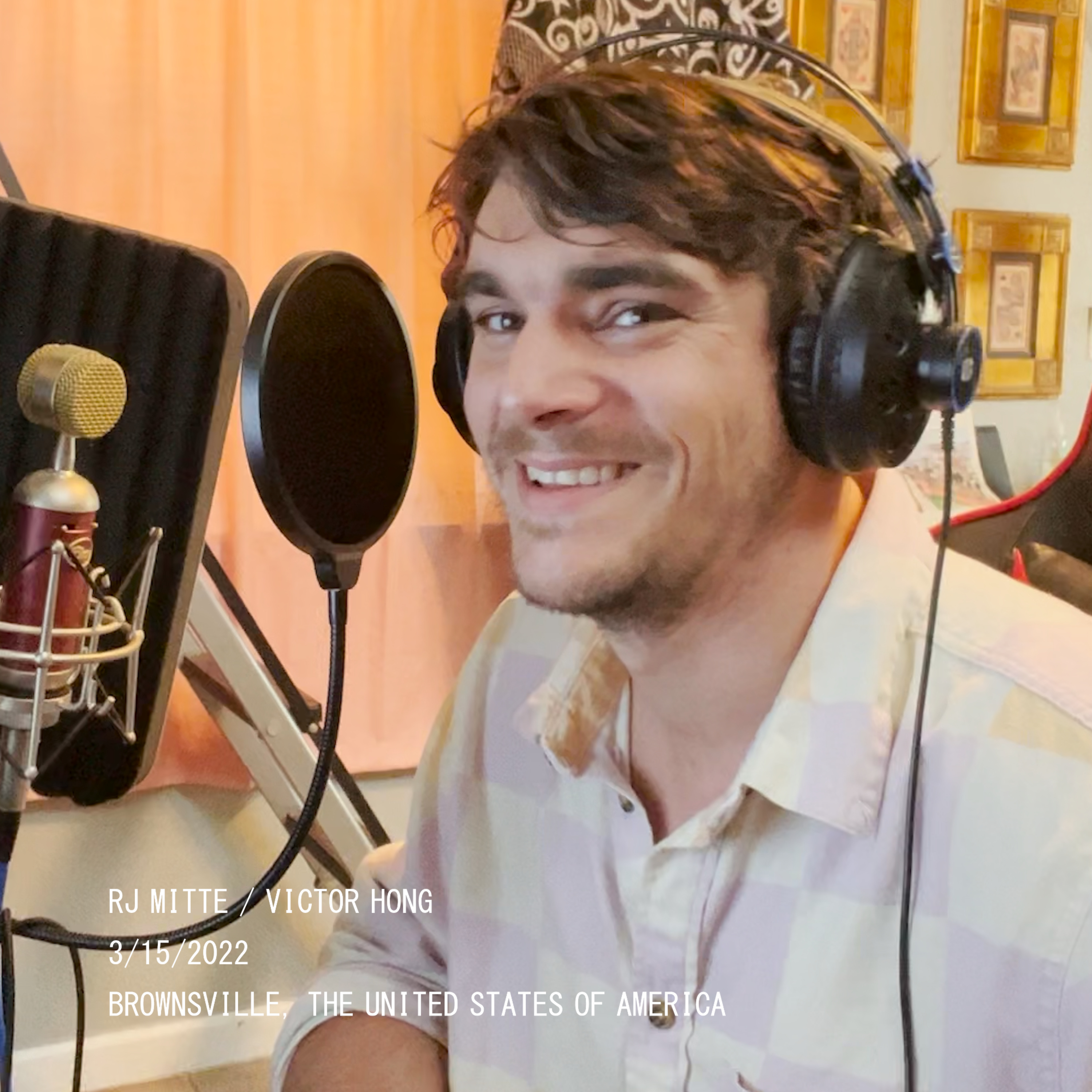 #129 - RJ Mitte episode artwork