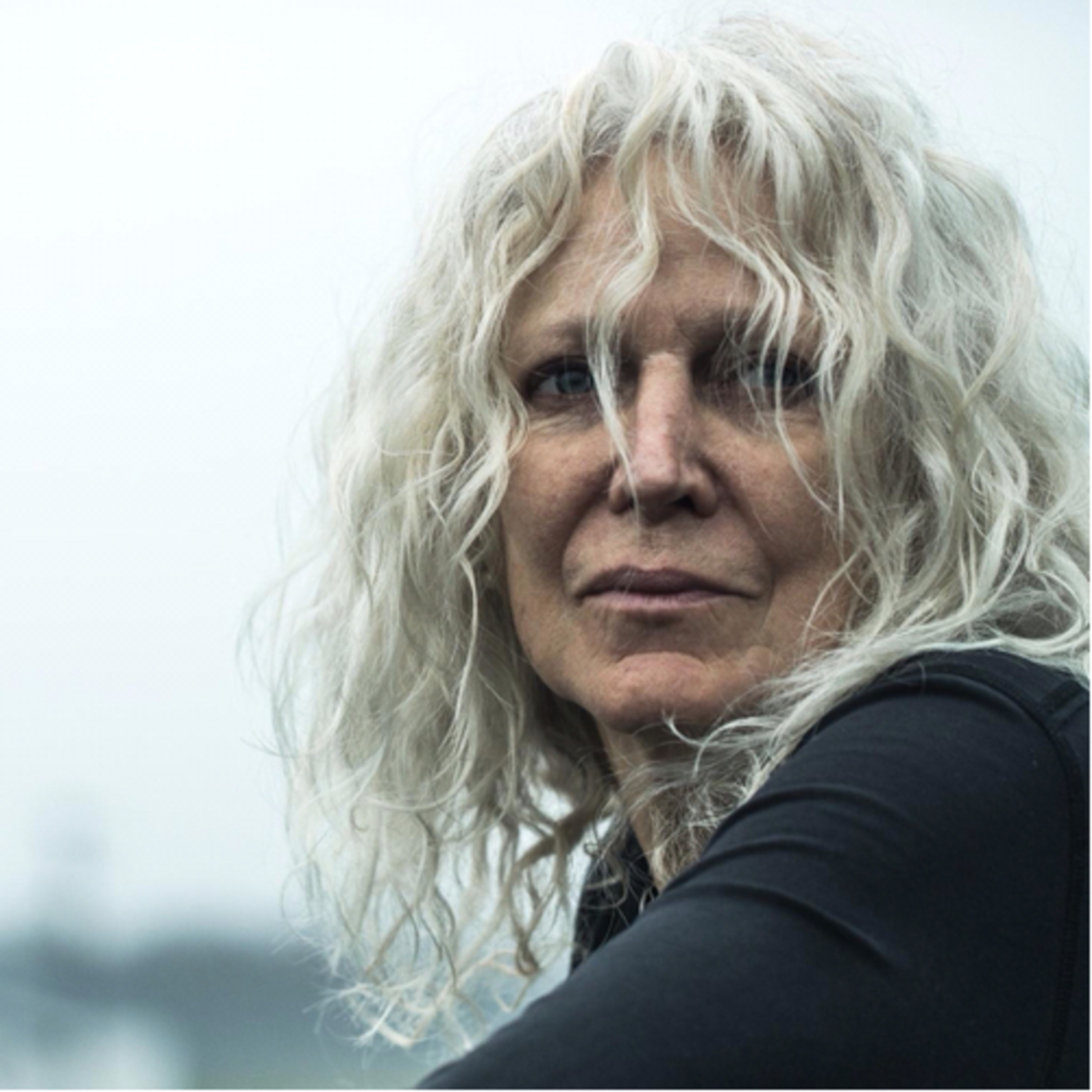 Marshall Chapman is a South Carolina native , singer, songwriter,author and actress.