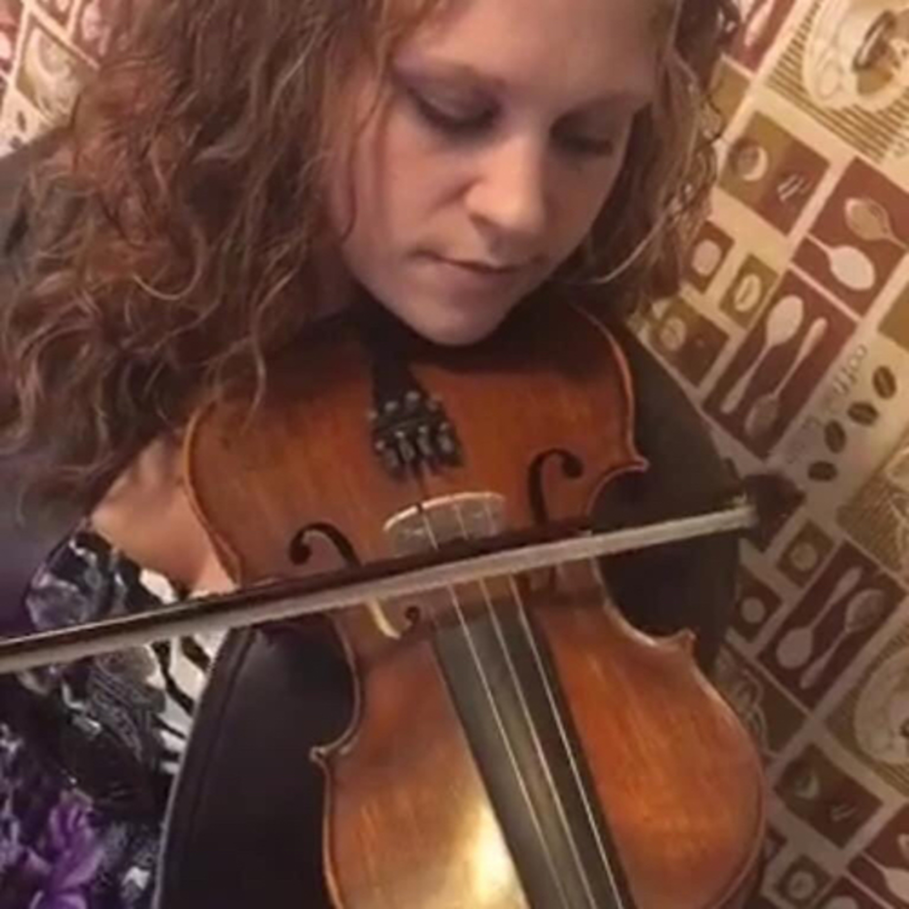 Rachel Pinson Singer ,Songwriter , fiddler and guitarist