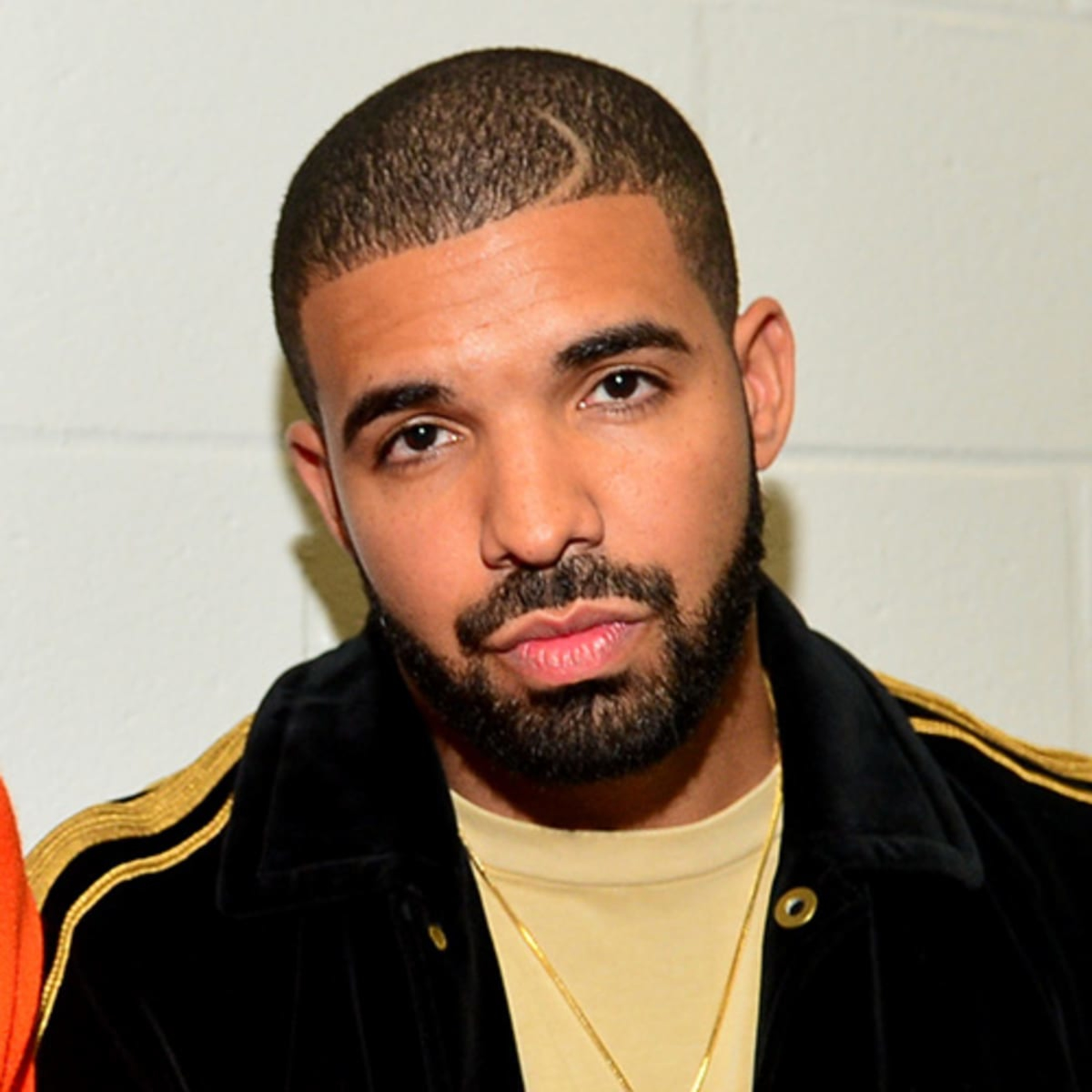 Drake Biography
(1986–) episode artwork