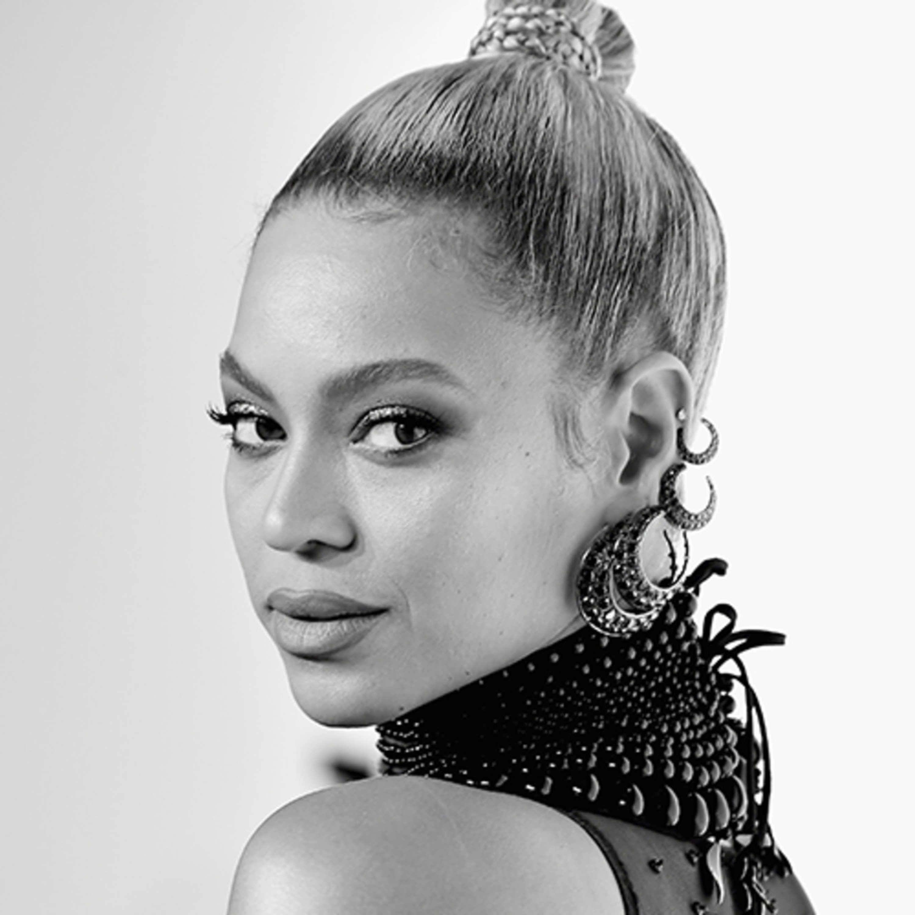 Beyoncé Knowles Biography
(1981–) episode artwork
