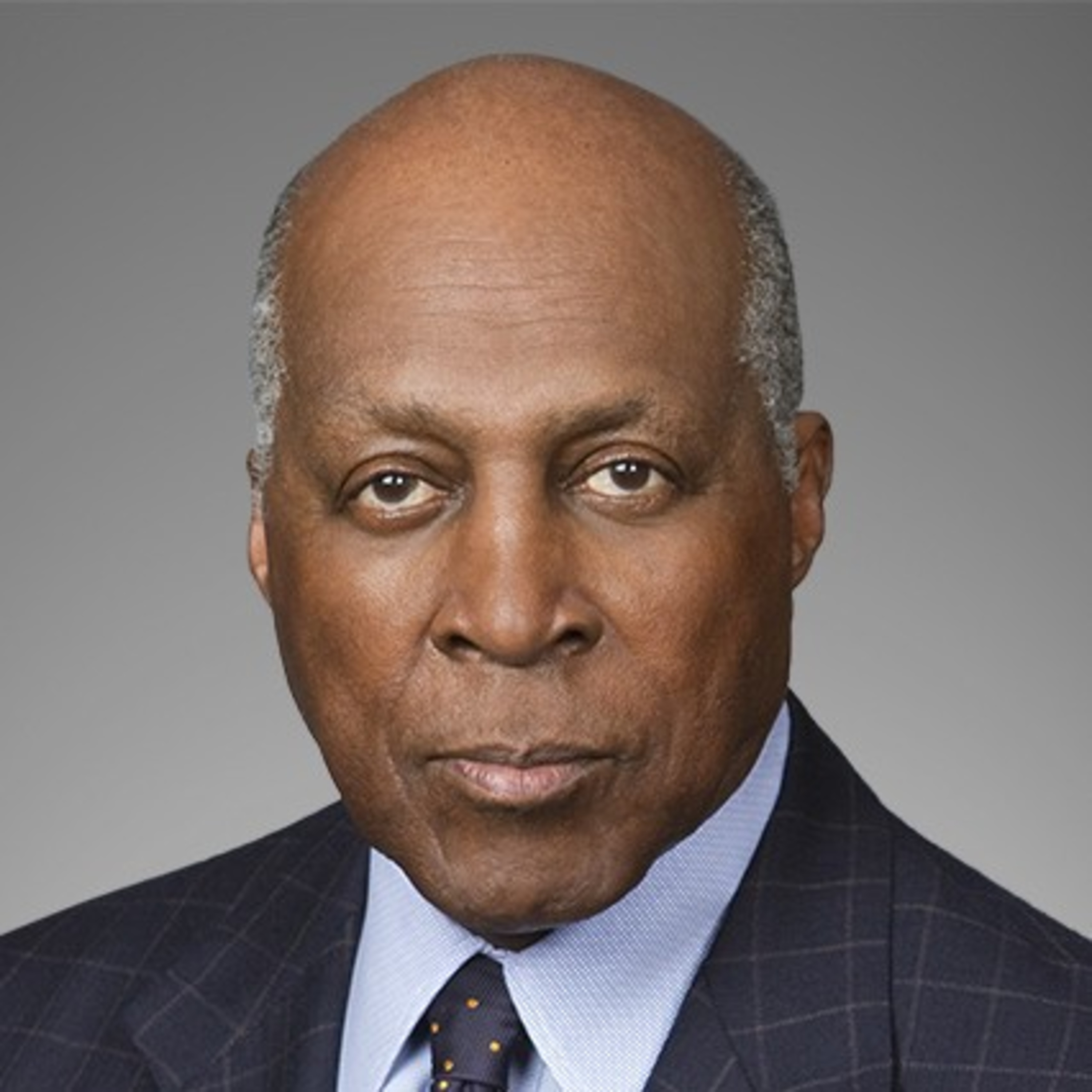 Vernon Jordan Biography - Prominent Civil Rights Leader episode artwork