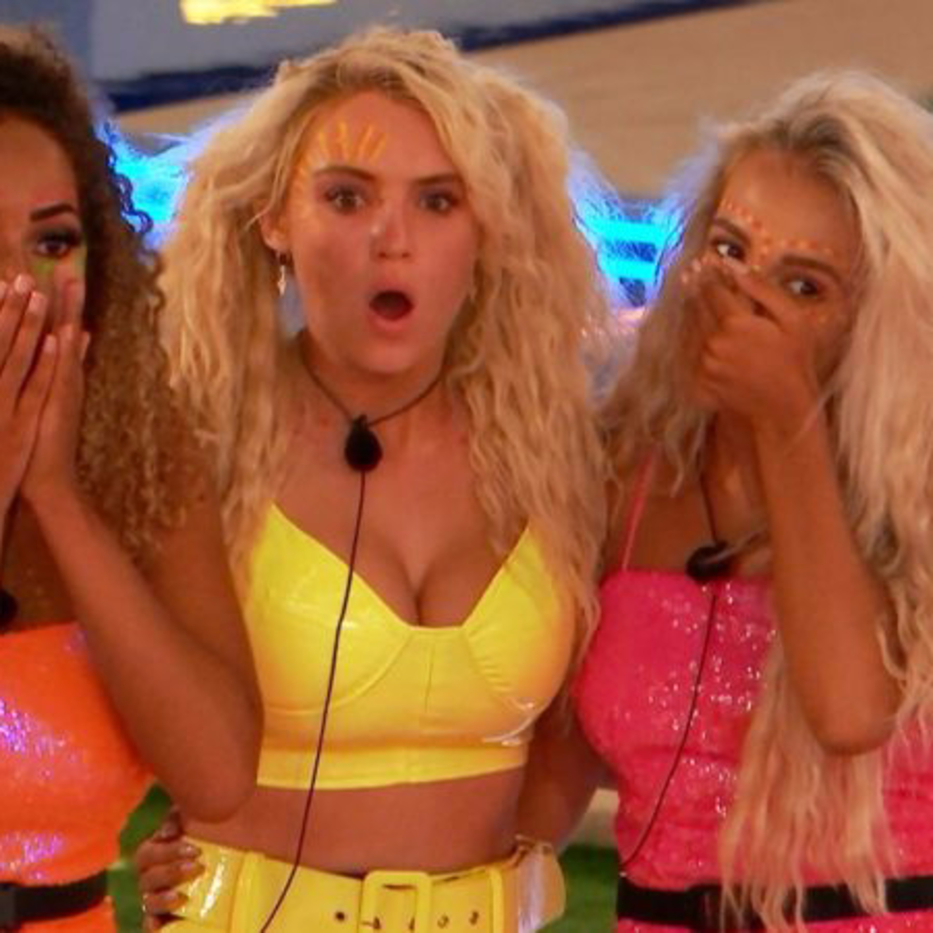 Love Island Cast UK Season 5 We are joined by Jo from the great 'I Secretly Recorded My Boyfriend' podcast to discuss last nights show, the evictions and Casa Amor.