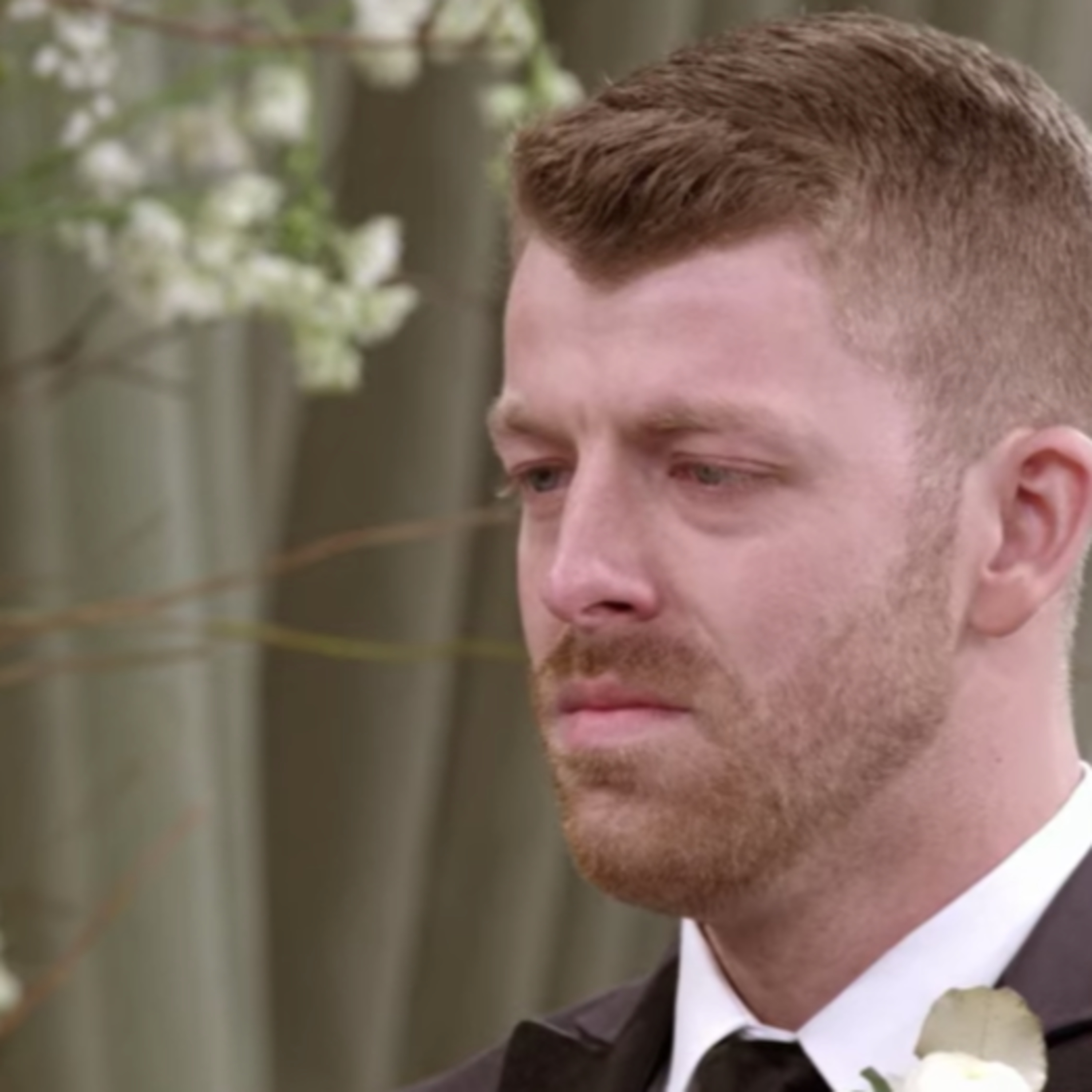 Love Is Blind S1E9 - Penultimate episode as some of the contestants start to get cold feet