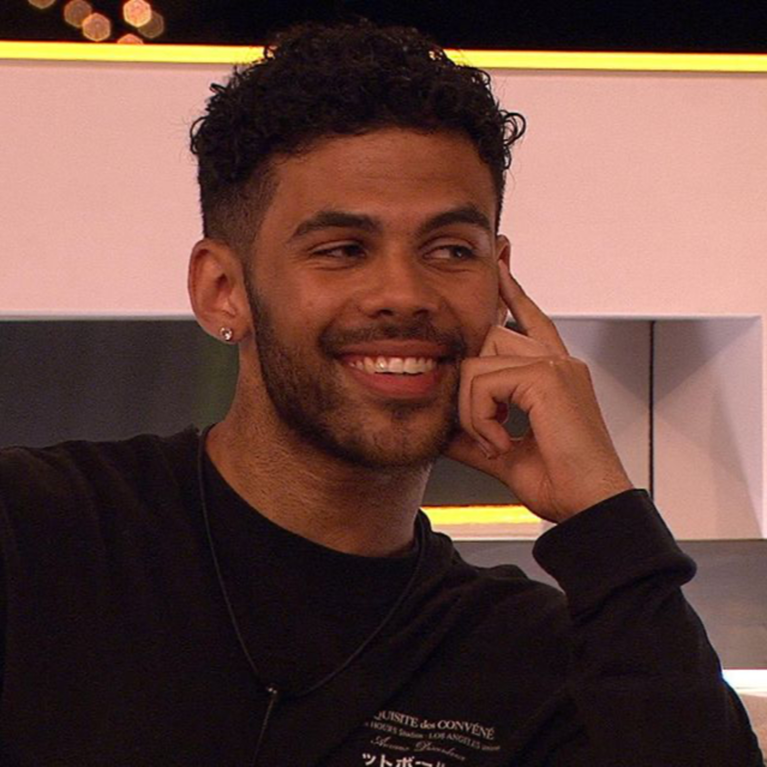 love-island-uk-season-9-eps31-the-couples-all-graft-chris-and-dave