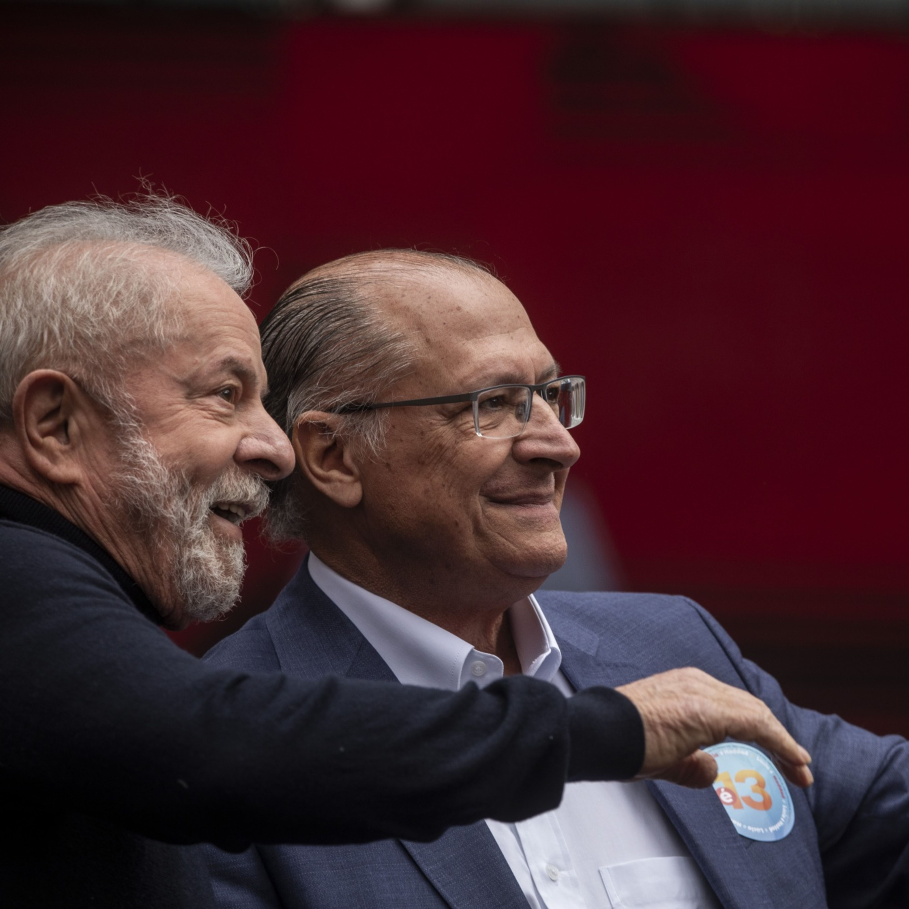 Campanha de Lula defende reforma tributária para reforçar papel do Estado episode artwork