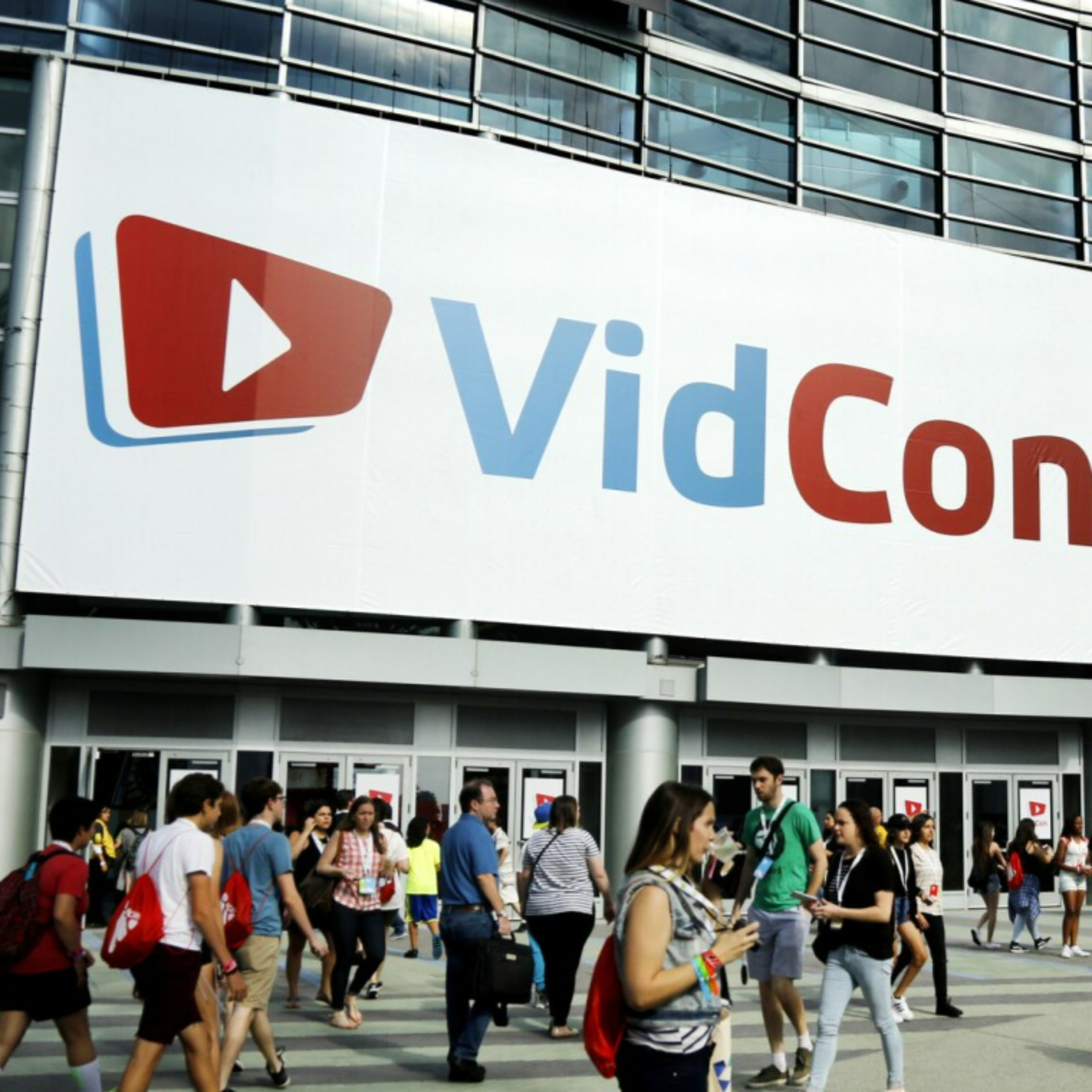 EP014 VidCon 2022 episode artwork