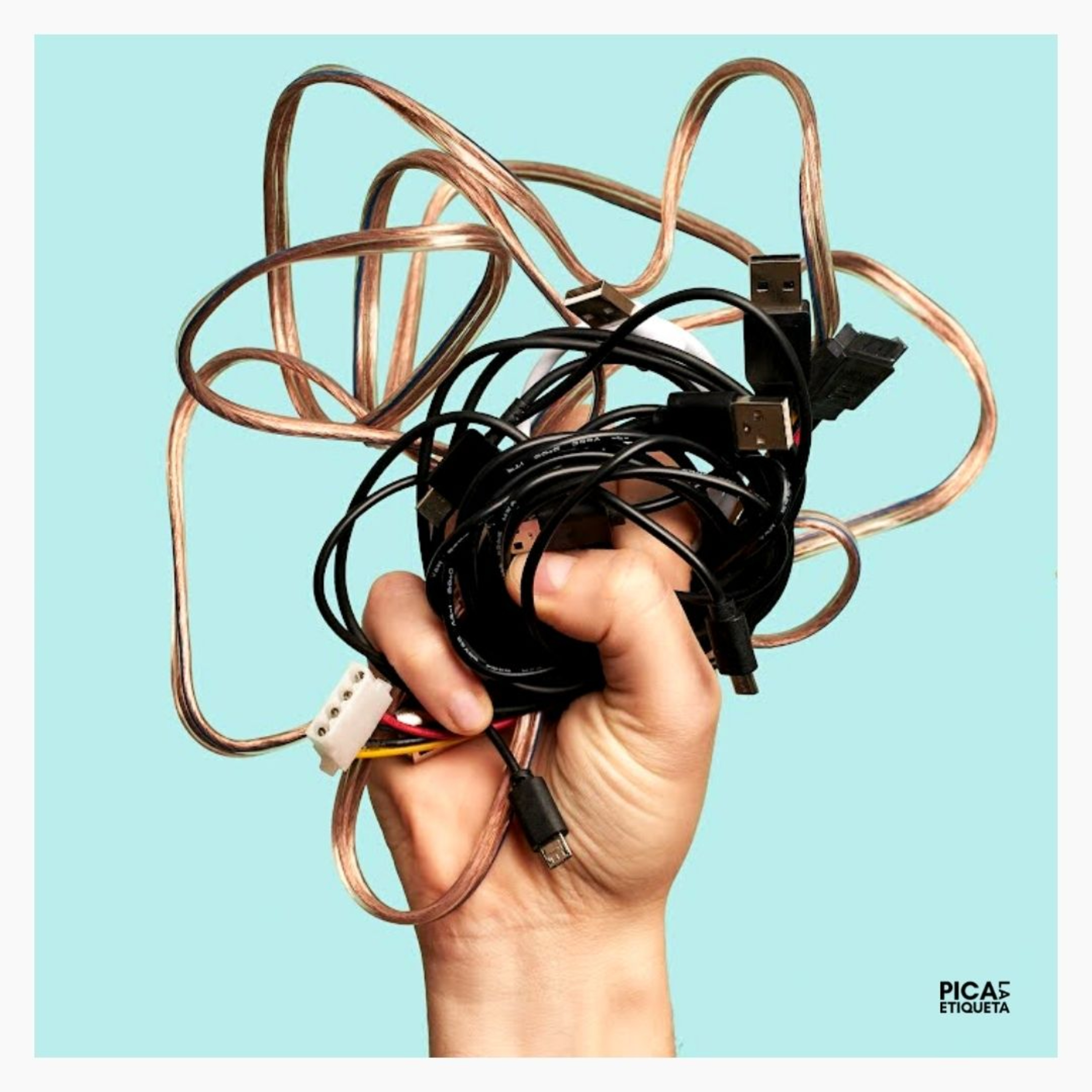 #Etiquetaverde: ¿Por qué tengo que reciclar mis auriculares rotos? episode artwork