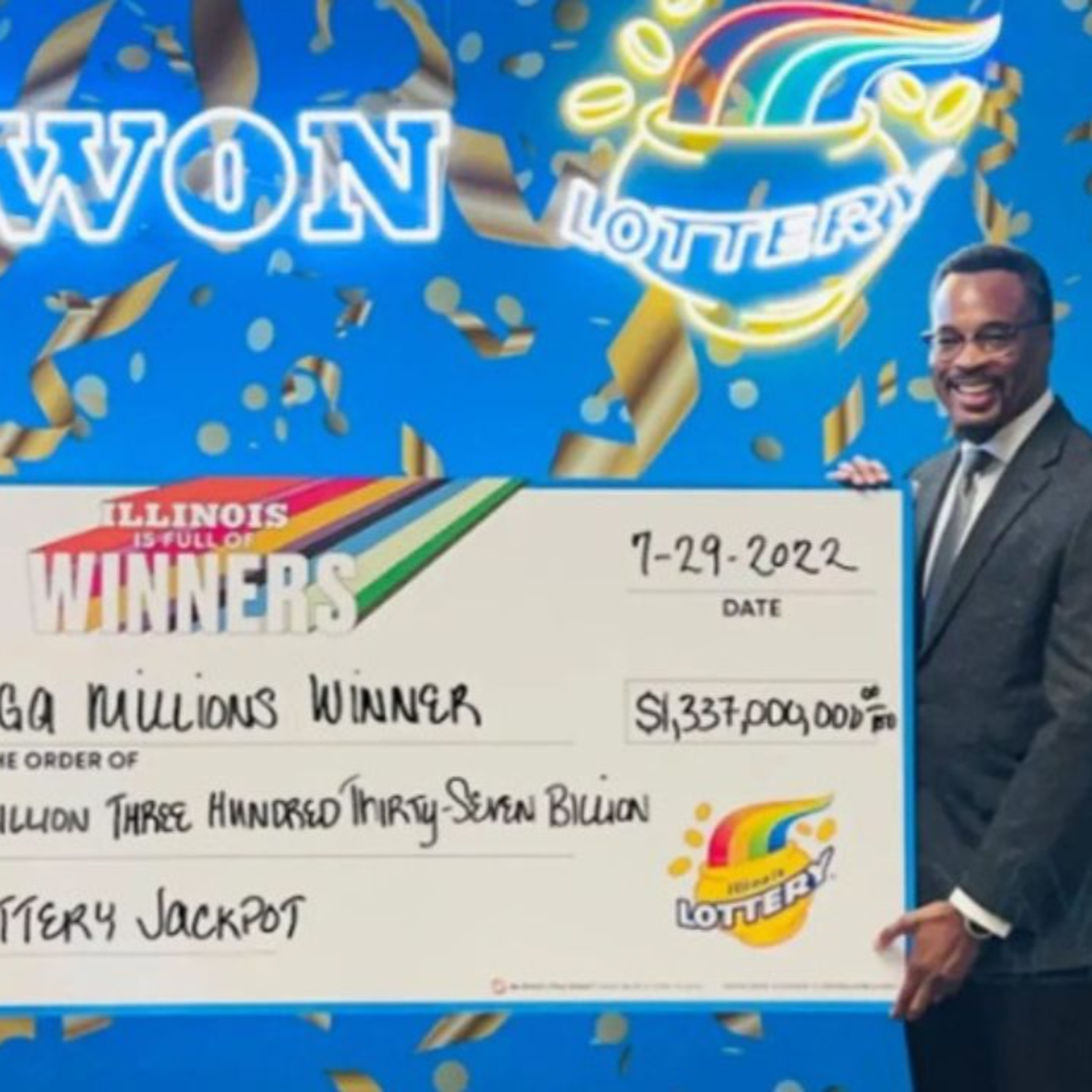 Lottery Winners Collect The $1.34 Billion Mega Millions Jackpot episode artwork