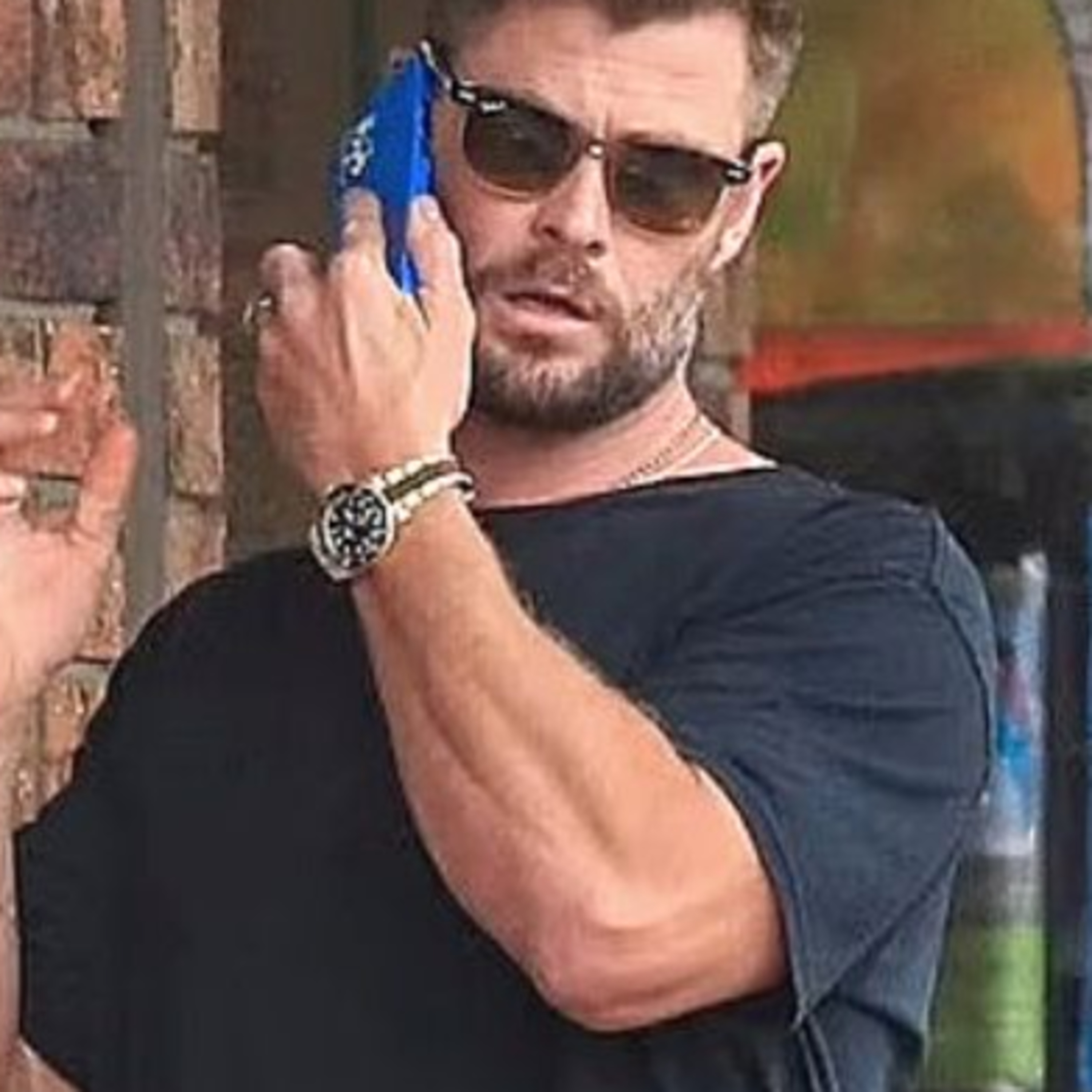 CHRIS HEMSWORTH'S $70,000 ROLEX WATCH MAKES HIM HUMBLE... episode artwork