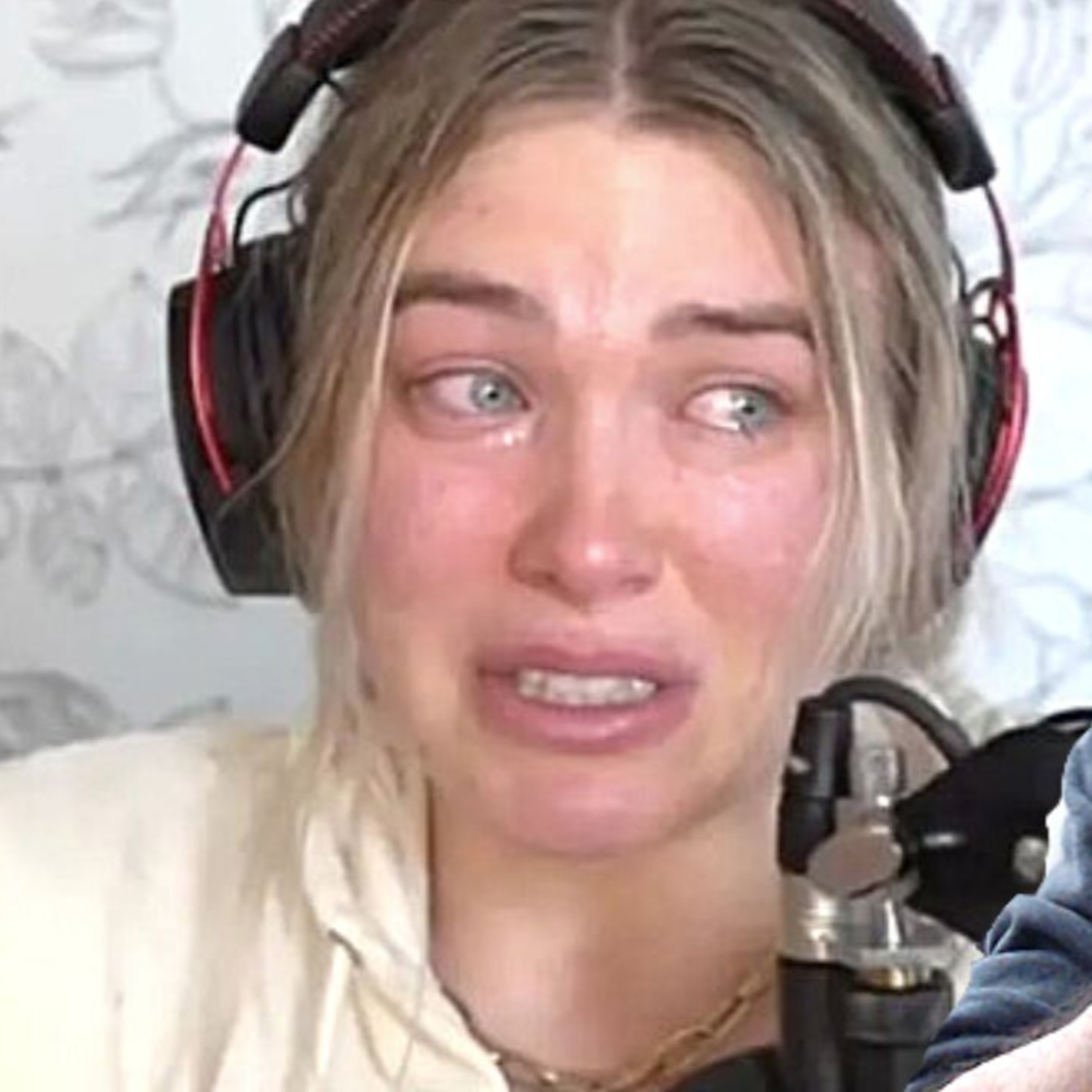 Twitch Star BRUTALLY Destroyed... episode artwork