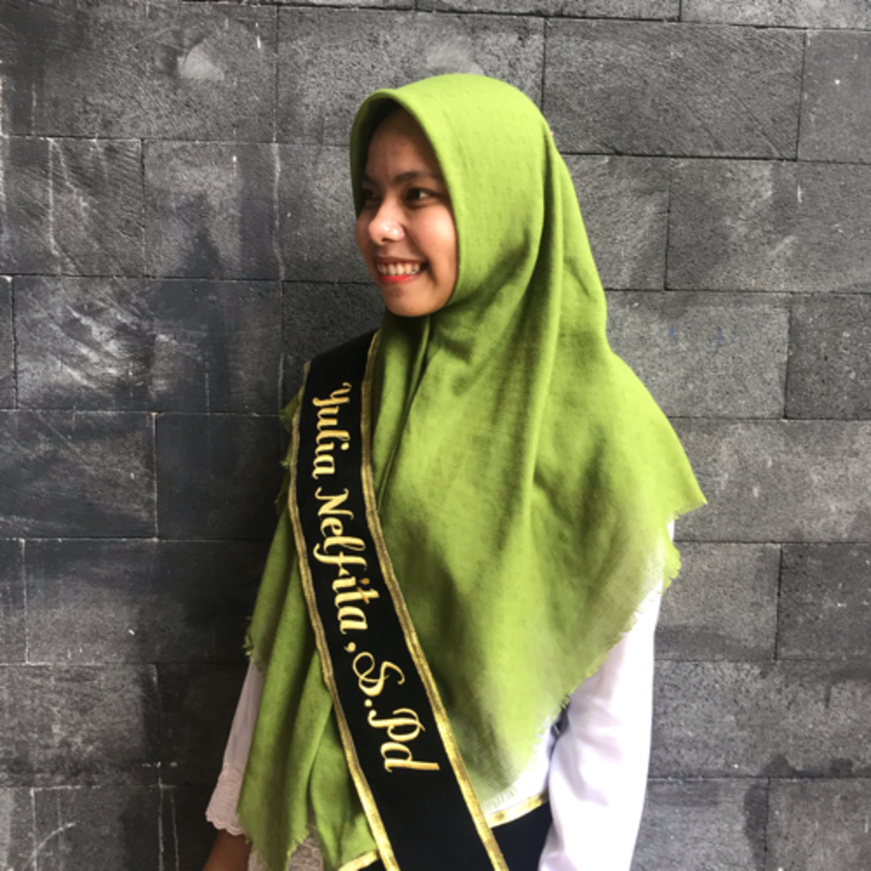 Perkenalan Melankolis