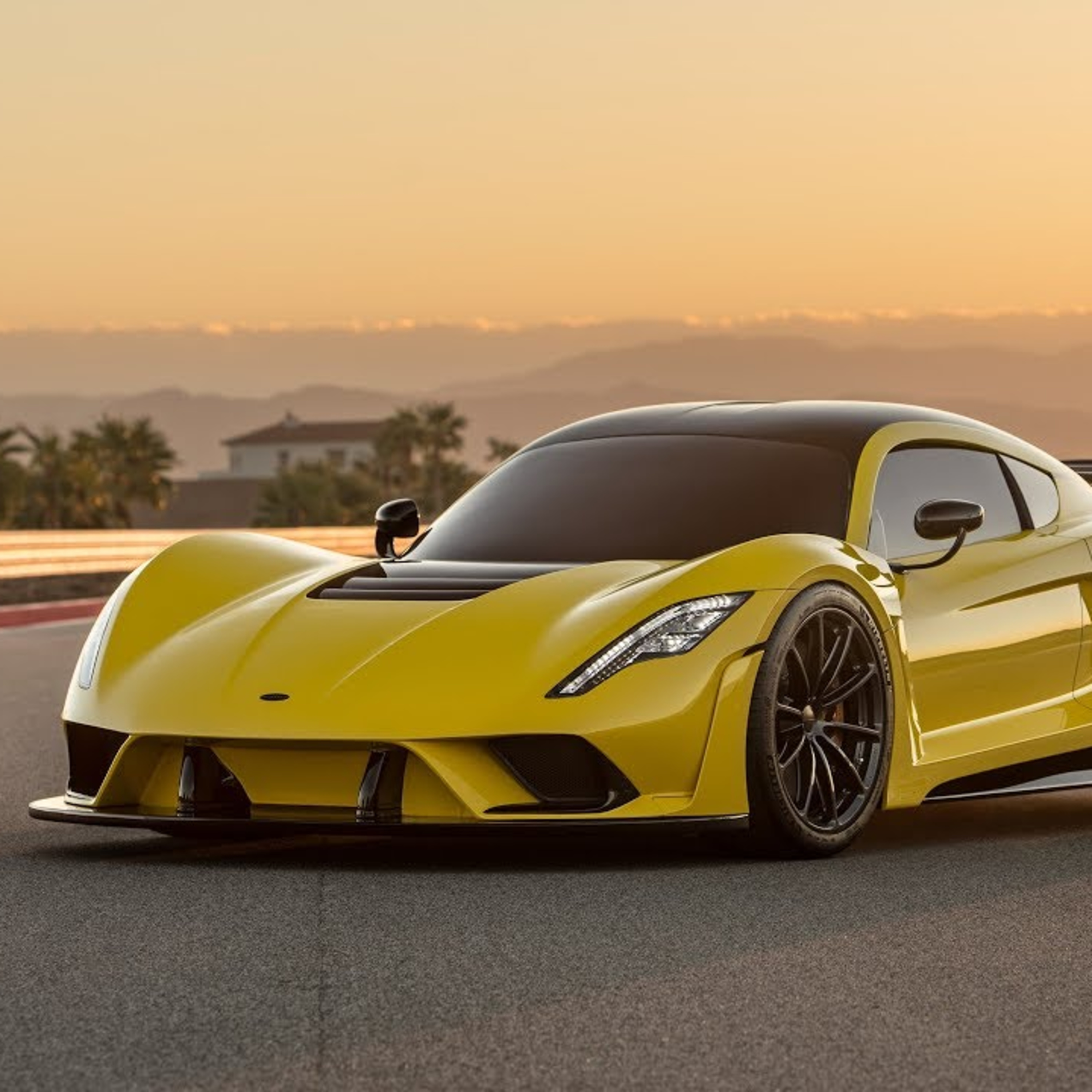 Conversation Avenue: S1 E1, The bright future of Automotive episode artwork