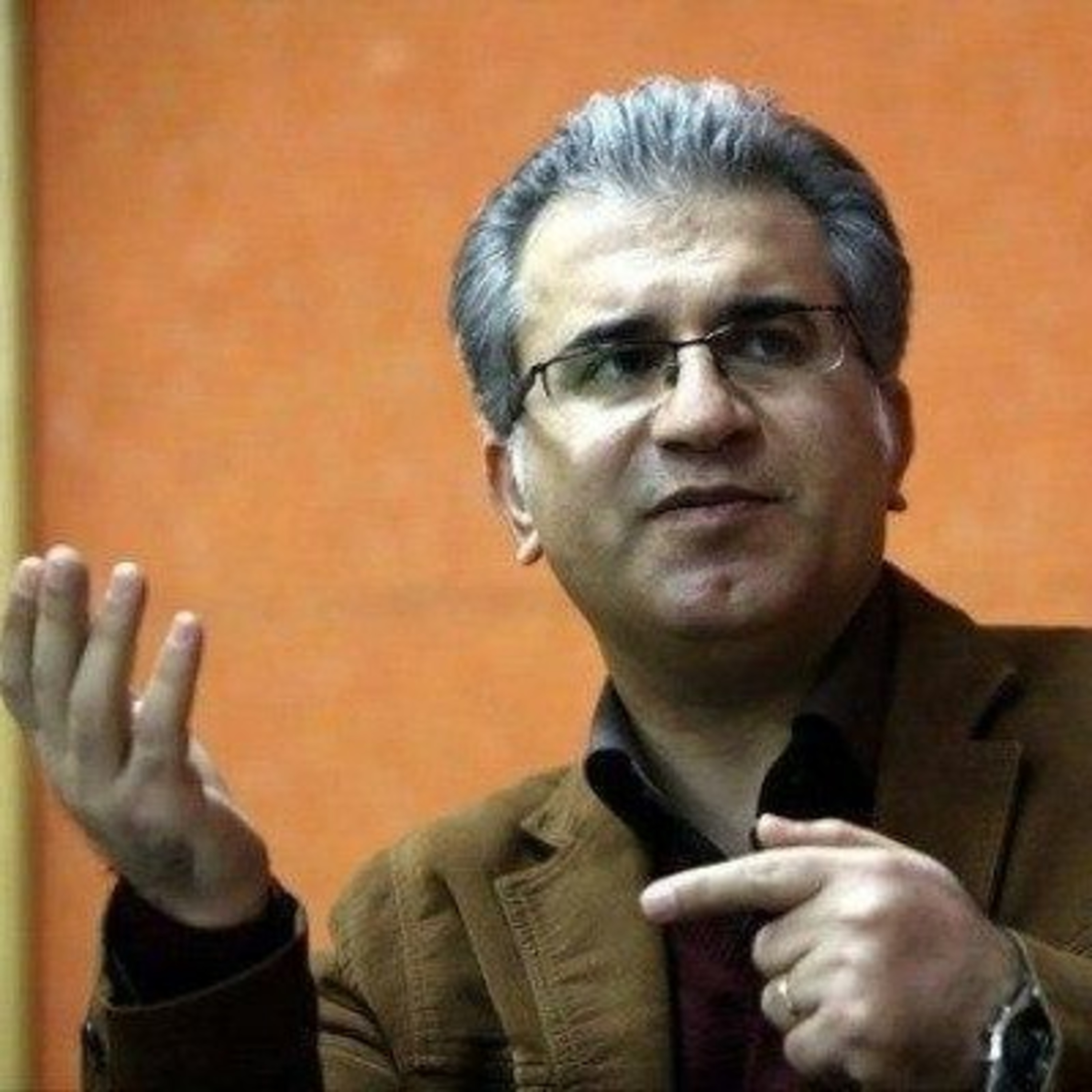 خانواده امروزی و عشق، مصطفی مهرآیین episode artwork