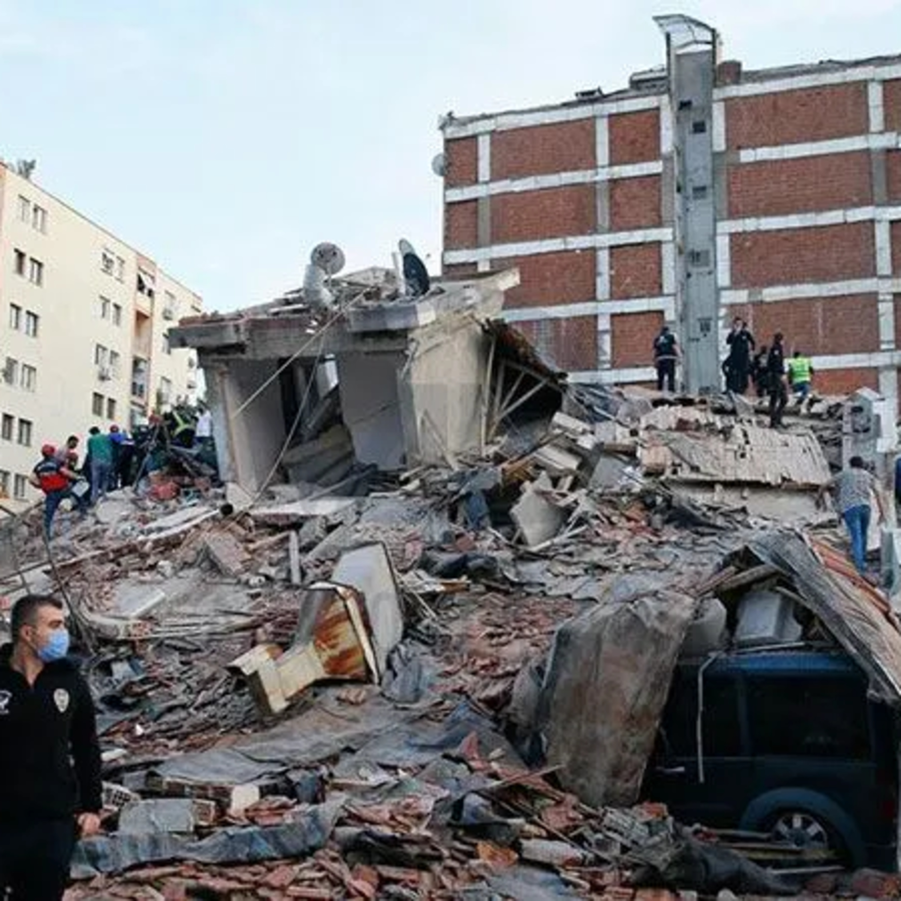 Rıza Bey, Bayram, Tarhan ve Yılmaz Erbek, Yeşilyurt, Ölçer Sokak’ta Bulunan Işık İçindeki Mavi Göl’de Sevgi, Güven, Sefa ve Huzur içinde Yaşarken | Kubilay Kaptan | 13 Kasım 2022 episode artwork