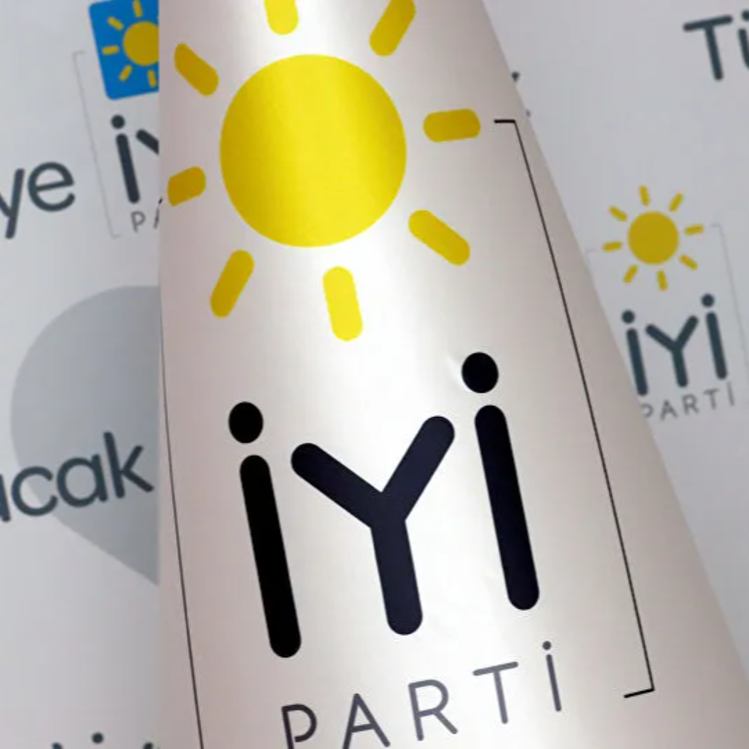 Merkez, milliyetçilik ve elitler tartışmaları: İYİ Parti Milliyetçiliği Nereye (II) | Mehmet Yaşar Altundağ | 18 Aralık 2022 episode artwork