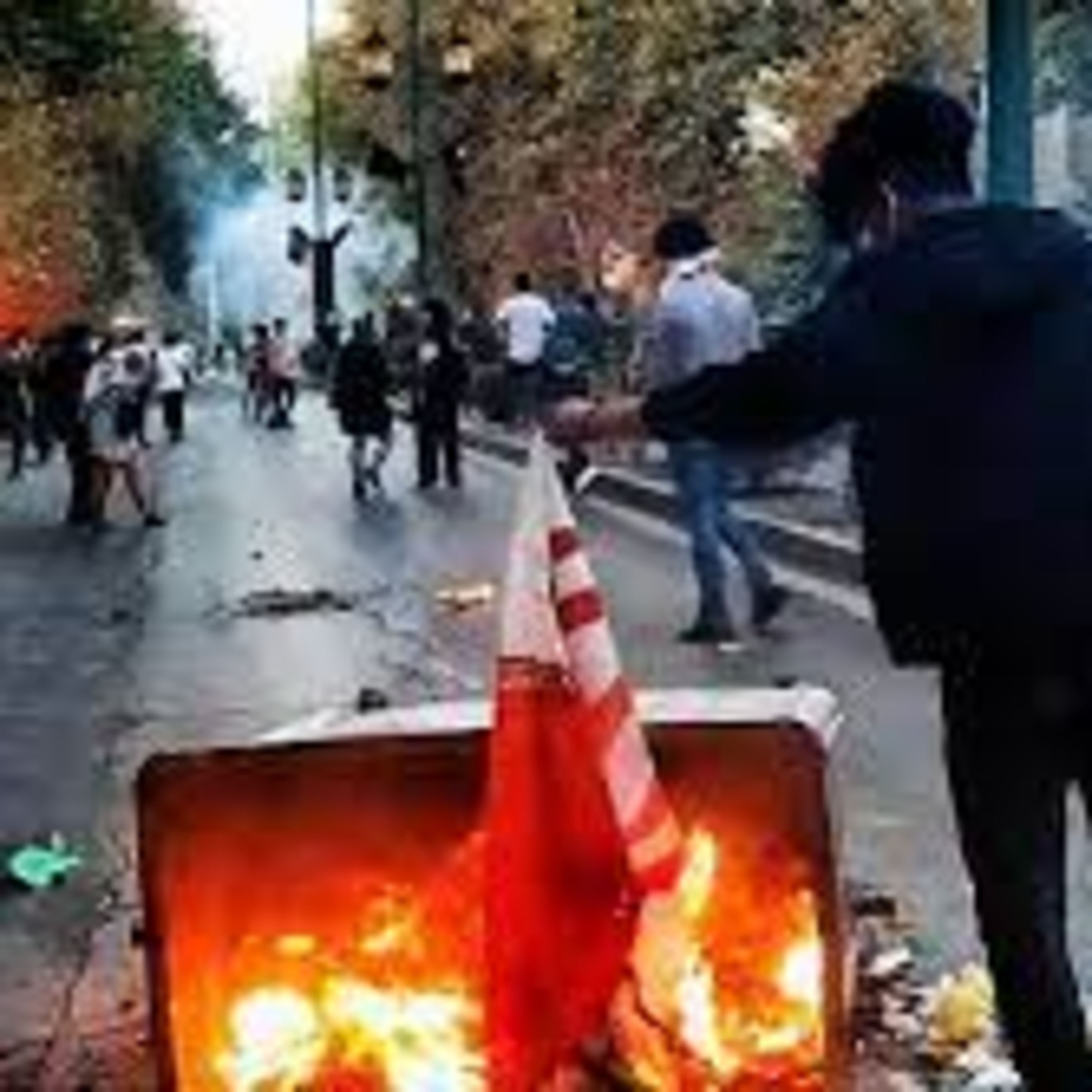 İran rejimi protestocu gençleri neye “dayanarak” idam ediyor? | Savash Porgham | 13 Ocak 2023 episode artwork