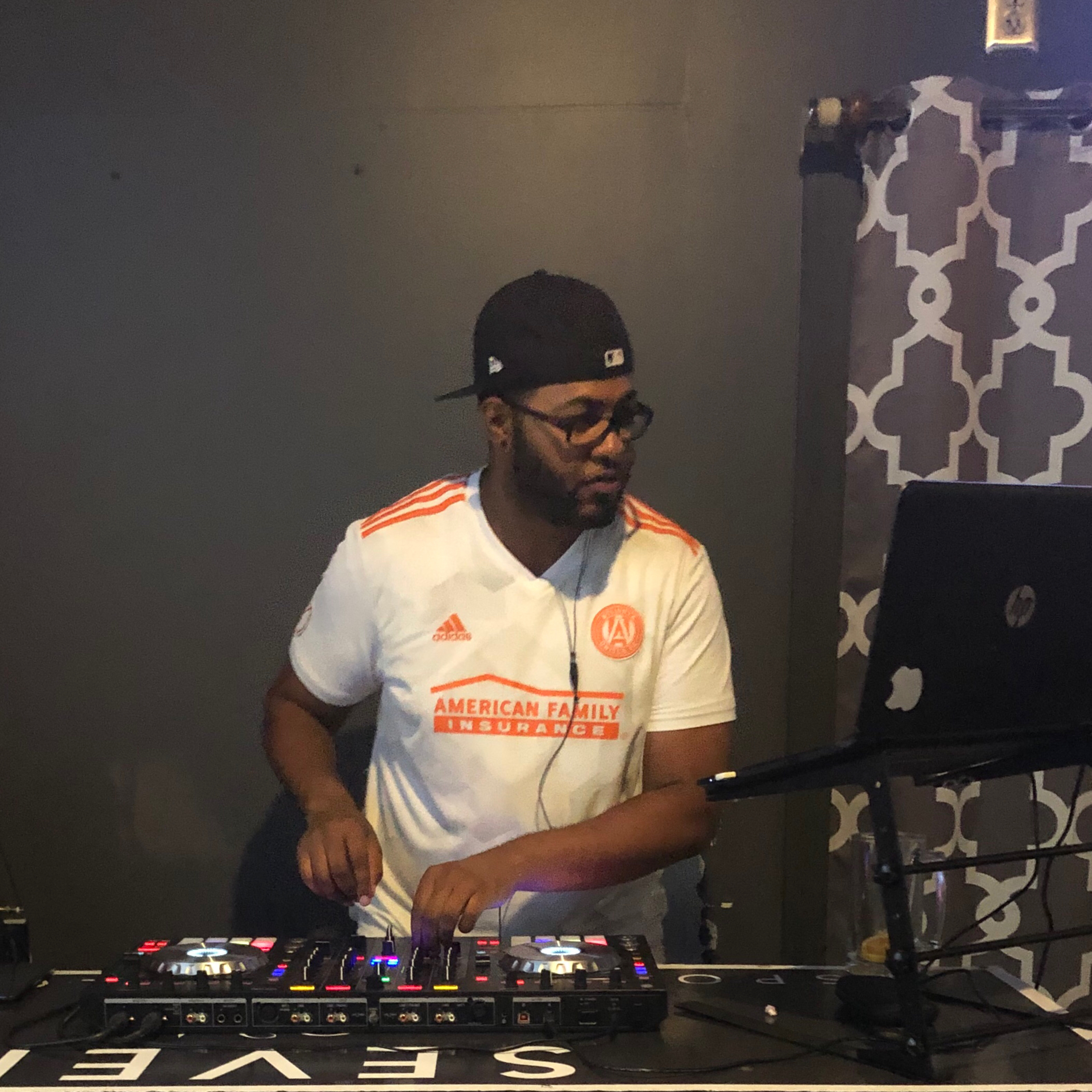 The Undateable Chick Podcast