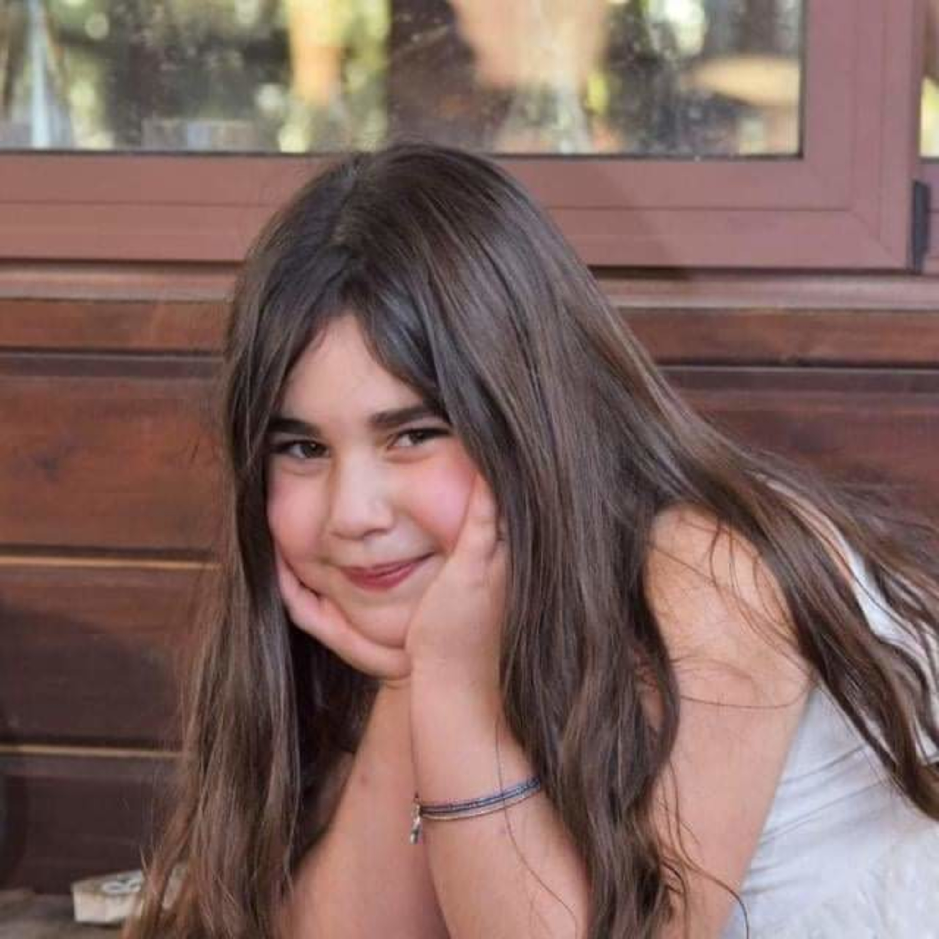 דולב הולכת לבית הספר לפיות