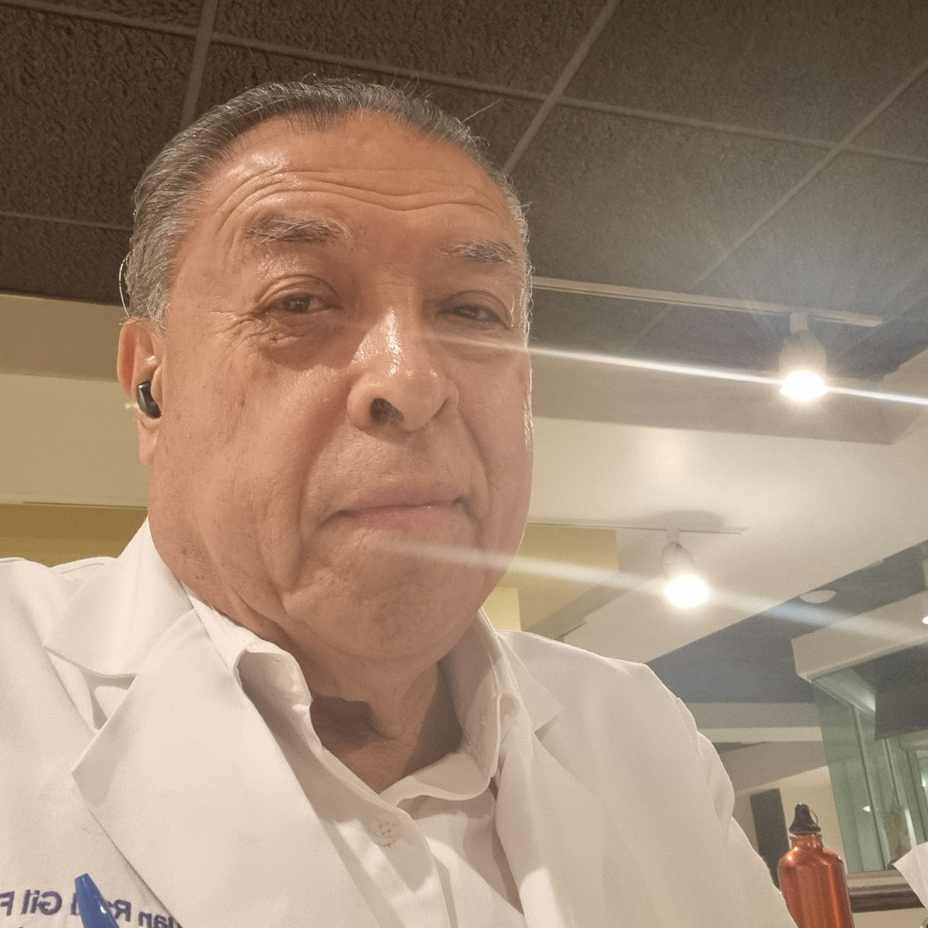 Dr. Gil FRÍAS l La Salud Del Mundo En HOLISTIC CARE TIJUANA