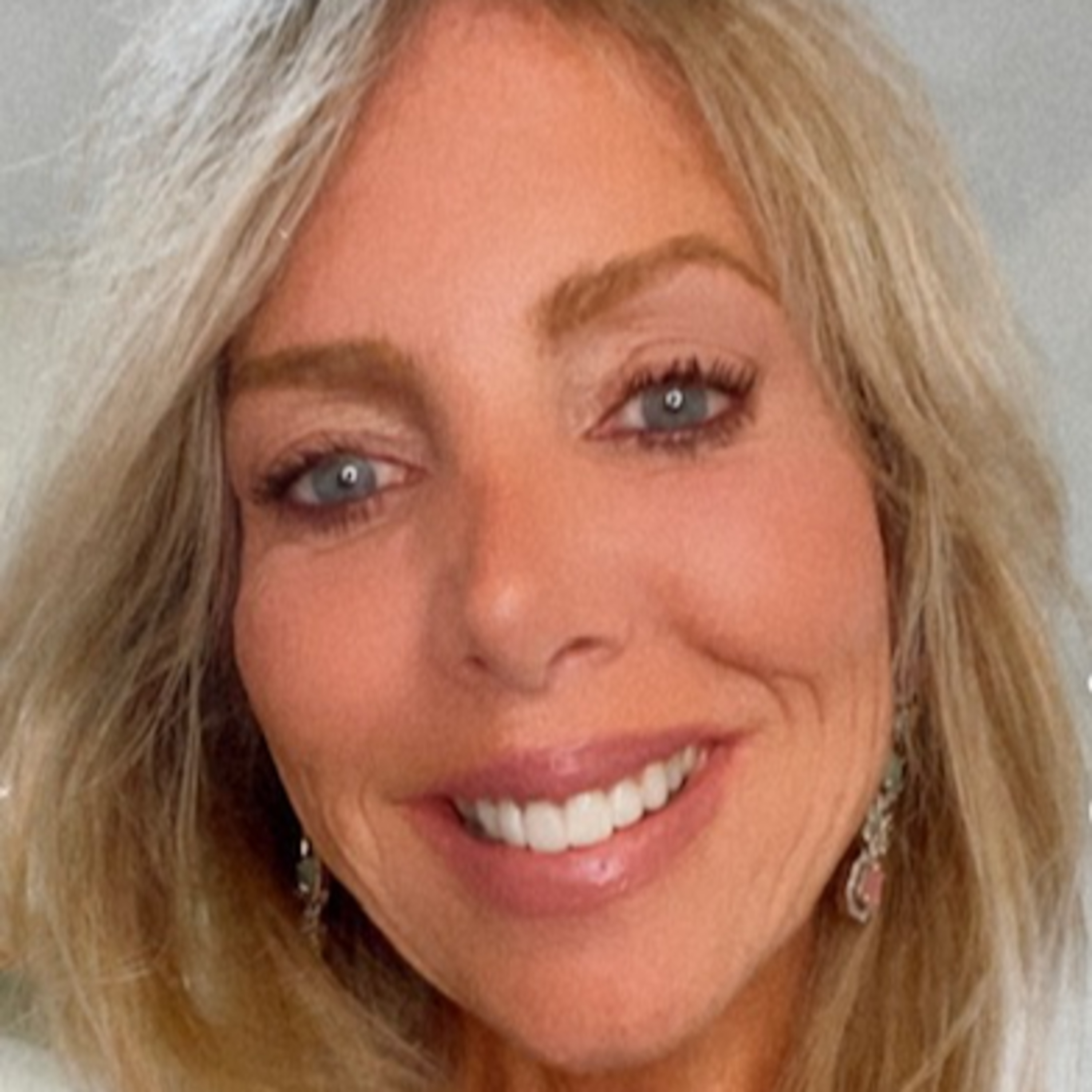Julie Saillant