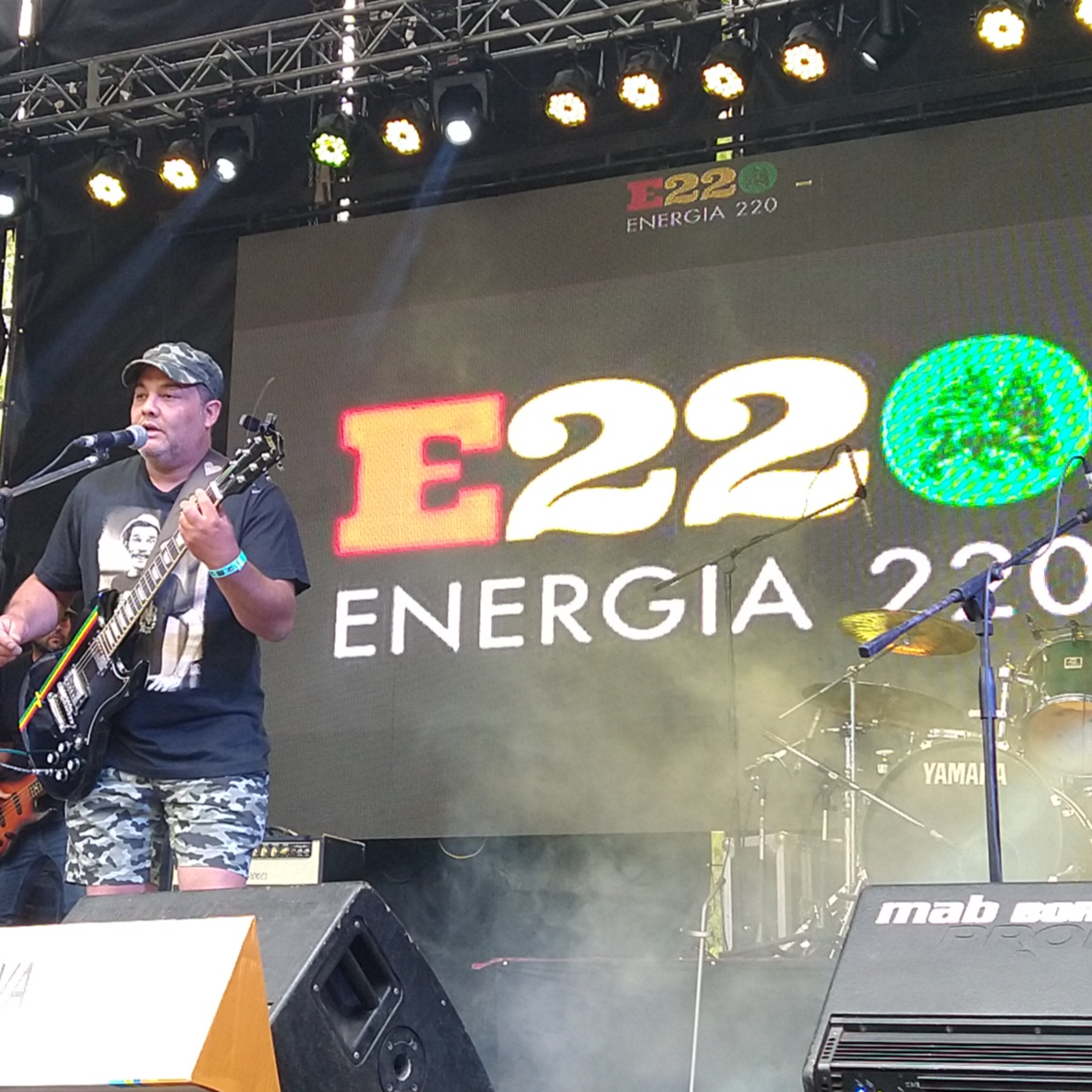 Nueva Normalidad - Rockandrolla