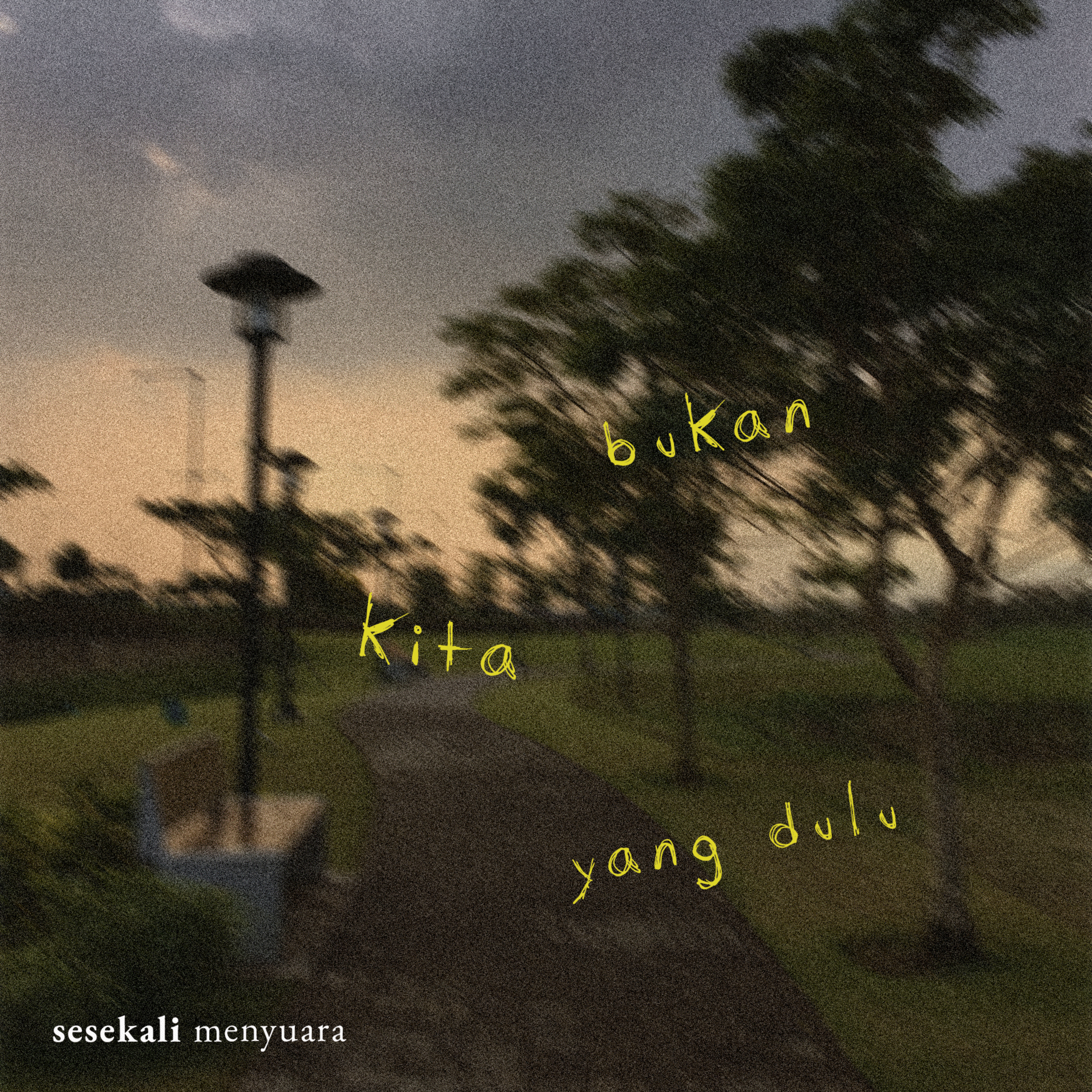 sesekali menyuara