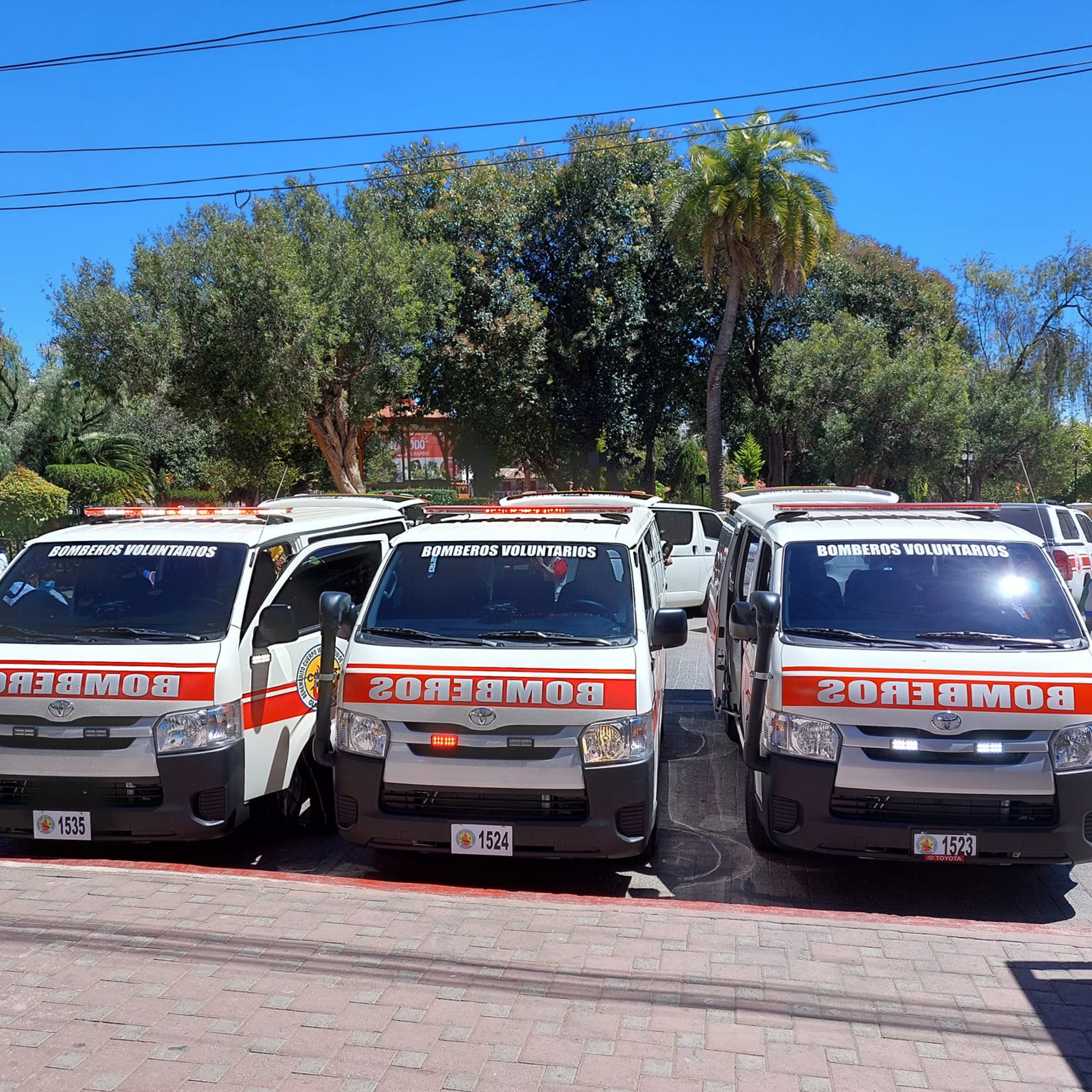 Bomberos Voluntarios de San Marcos recibirán 11 ambulancias episode artwork