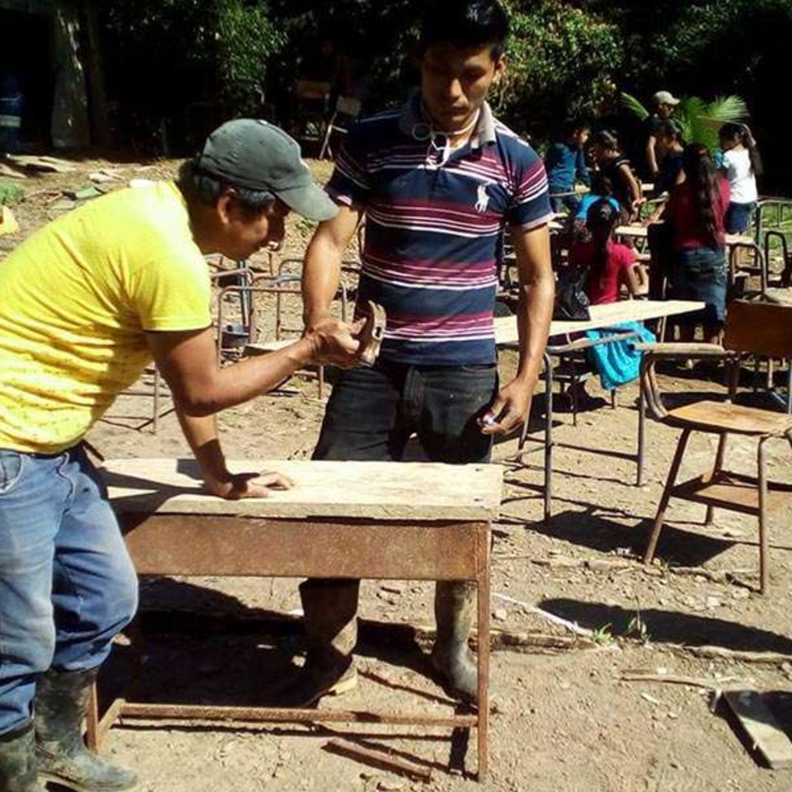 Dirección departamental de educación de San Marcos, da a conocer que las escuelas, pueden darle de baja a todo mobiliario que esté en mal estado. episode artwork