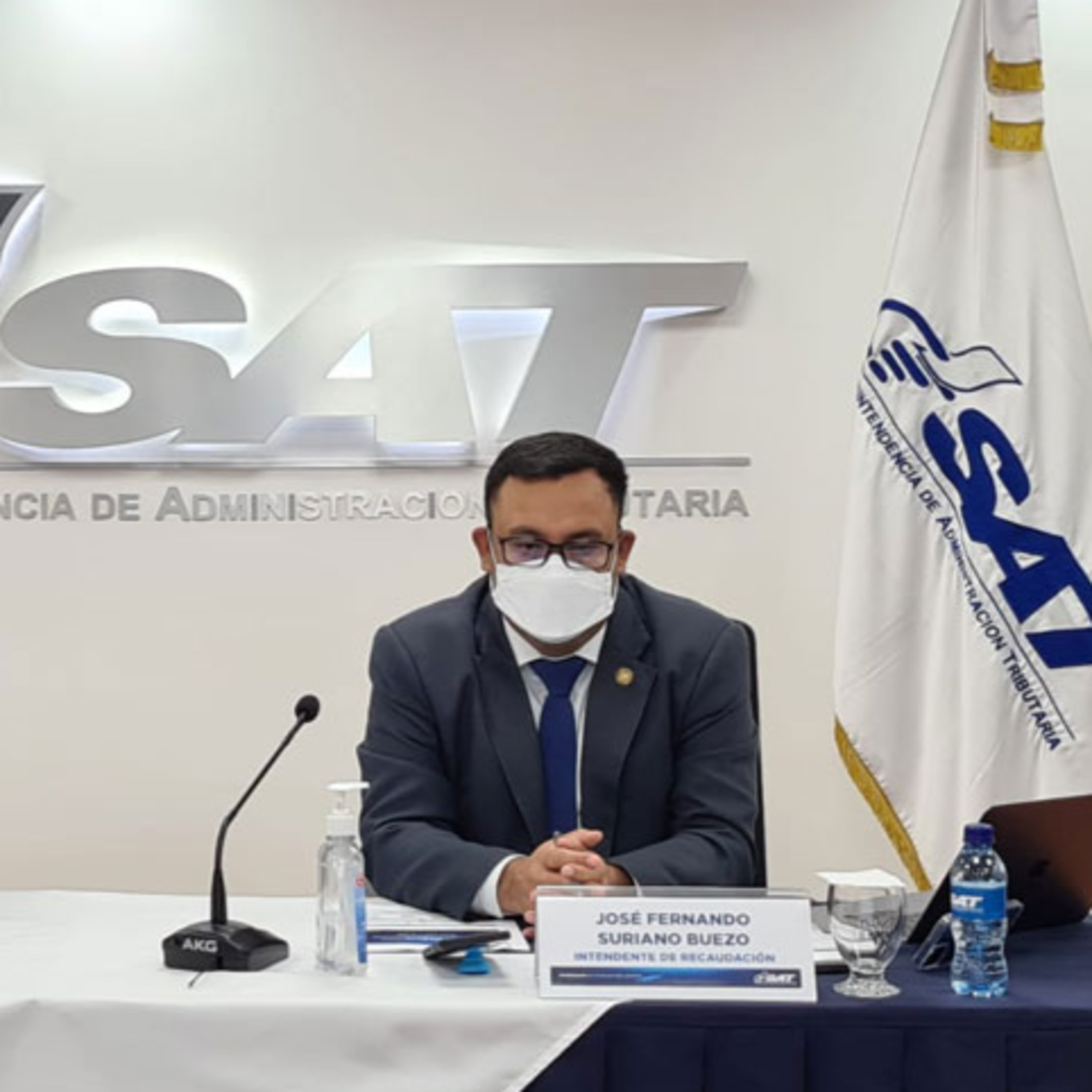  José Fernando Suriano, intendente de recaudación de SAT, indicó que la aplicación FEL en un año y dos meses ha sido descargada 180 mil veces. episode artwork