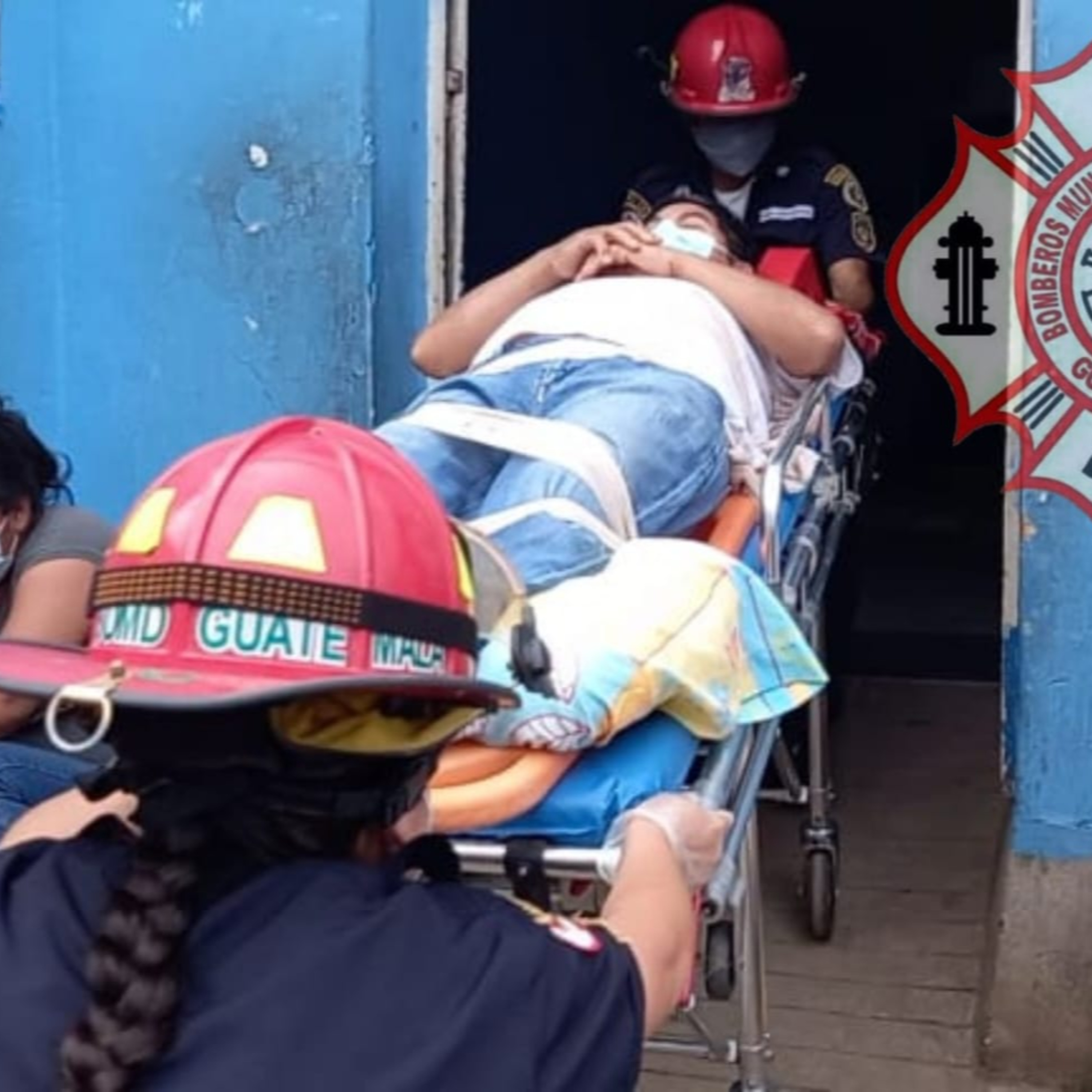 Un hombre resultó herido luego de ser atropellado por un vehículo en el municipio de Pajapita, San Marcos. episode artwork