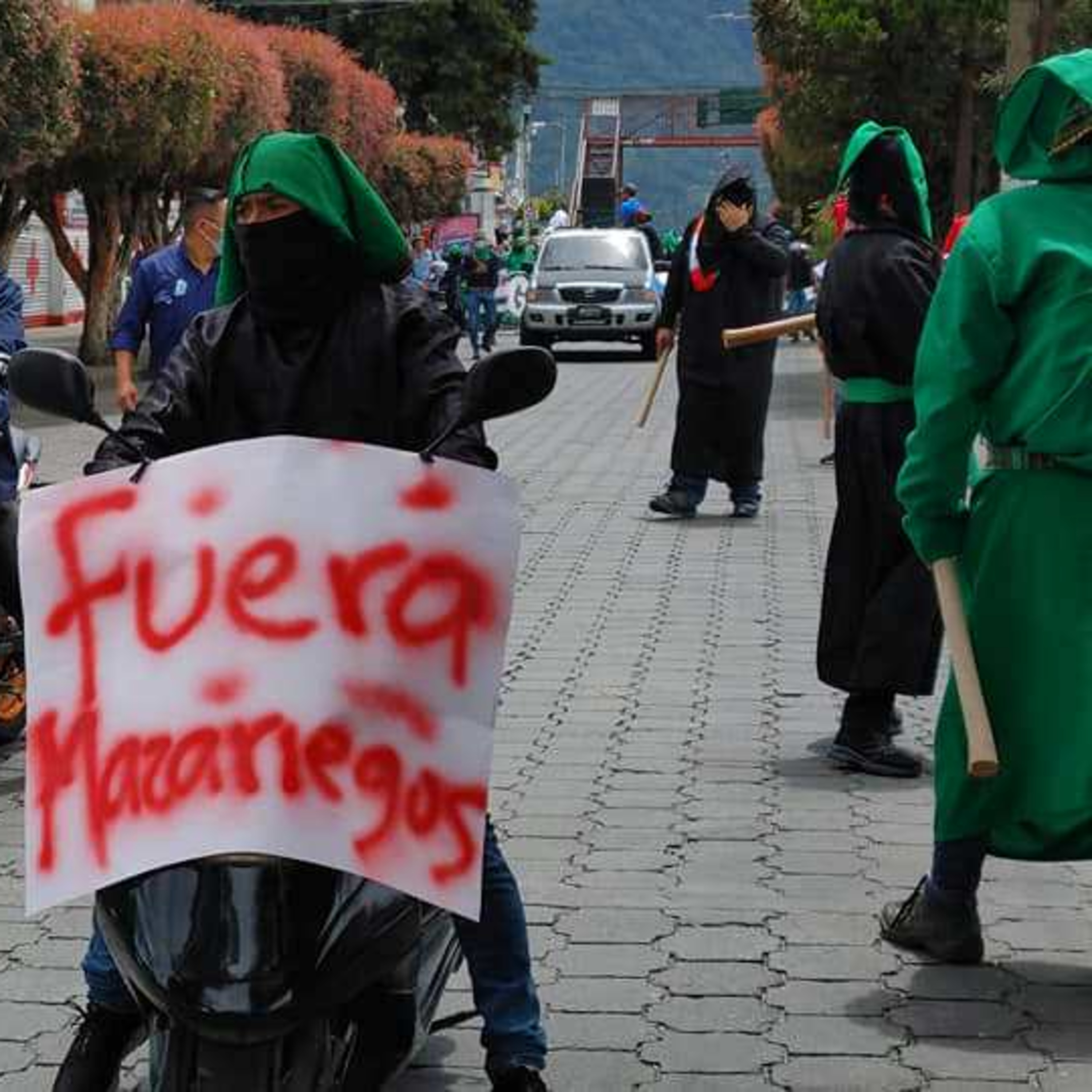 Manifestación se realizó por parte de estudiantes universitarios, así como representantes de diversos sectores de la sociedad episode artwork