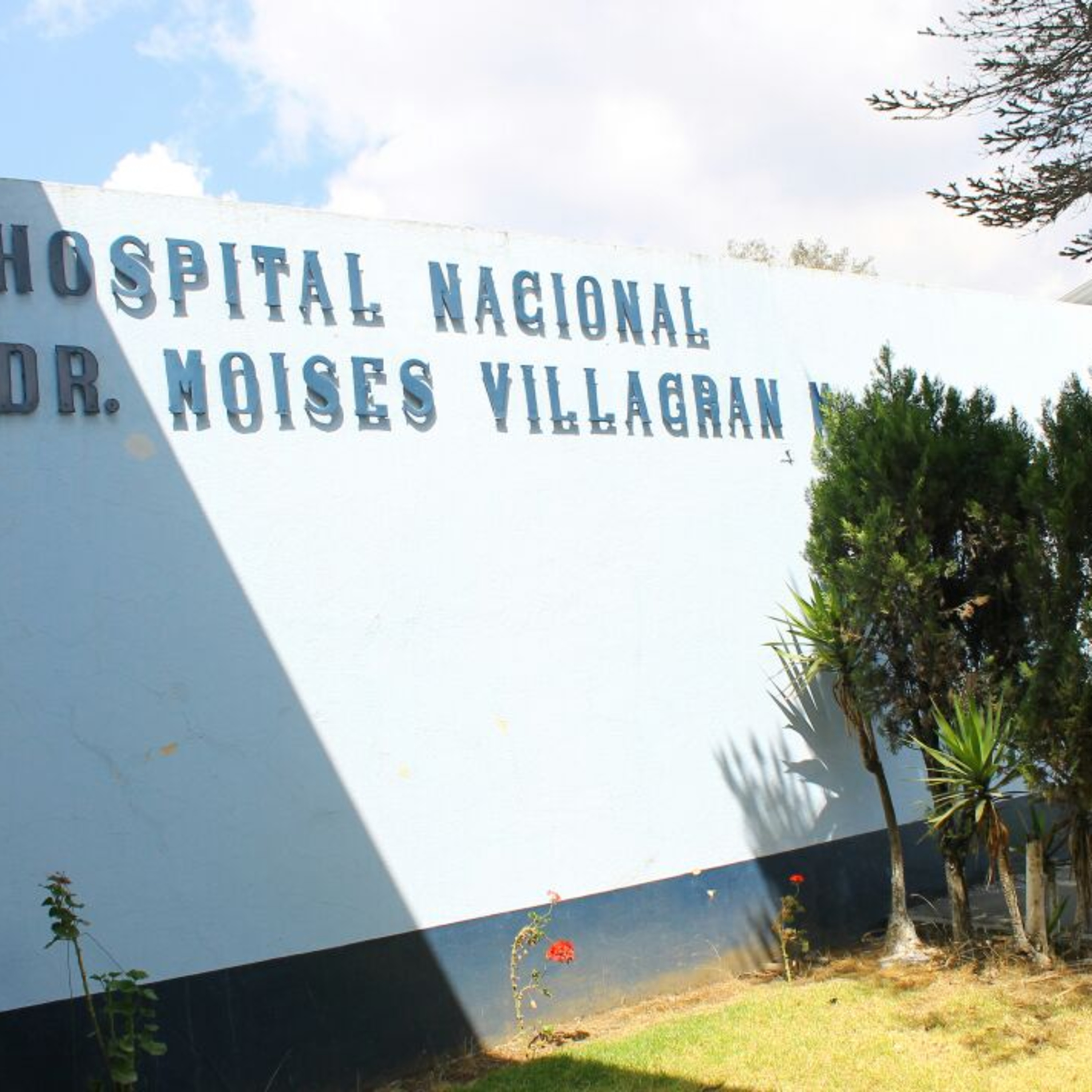Hospital nacional de San Marcos, recibió la donación de equipo médico por parte del gobierno de Japón. episode artwork