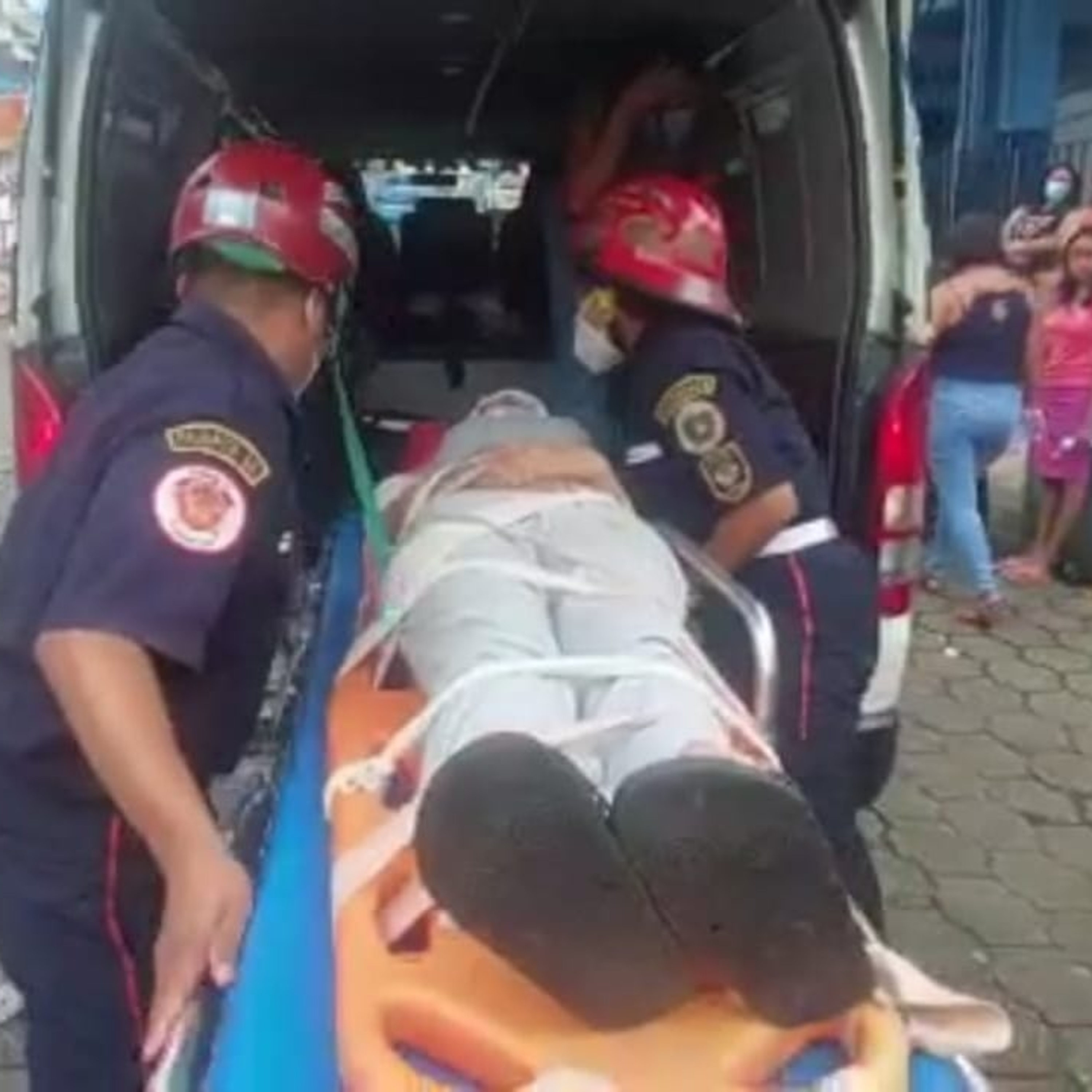 Mujer resulta herida tras sufrir accidente de tránsito en el municipio de Pajapita, San Marcos.  episode artwork