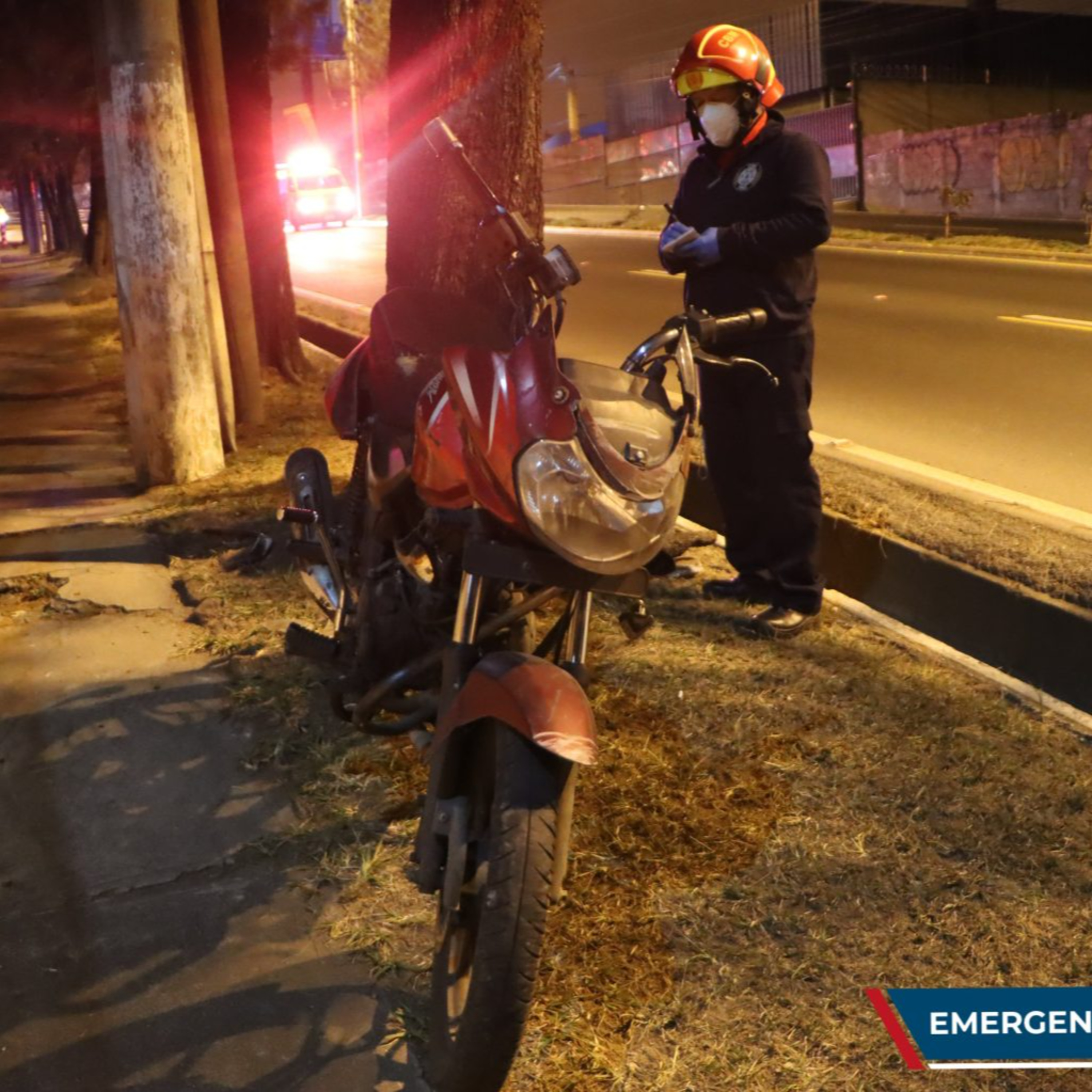 Hombre y mujer mueren tras accidente de motocicleta en zona 5 de la ciudad de Guatemala. episode artwork